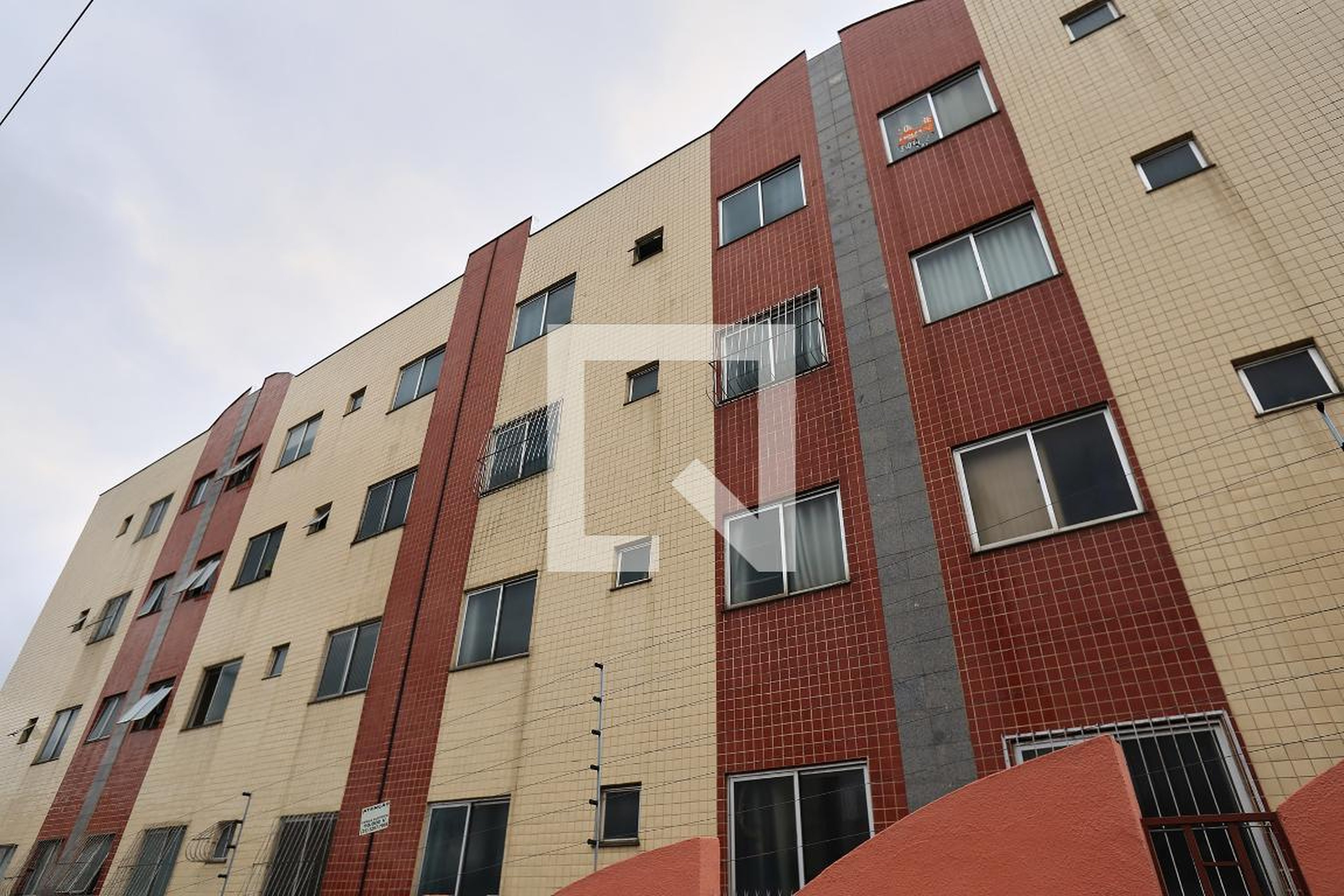 Fachada Condomínio em Avenida do Contorno, 1205