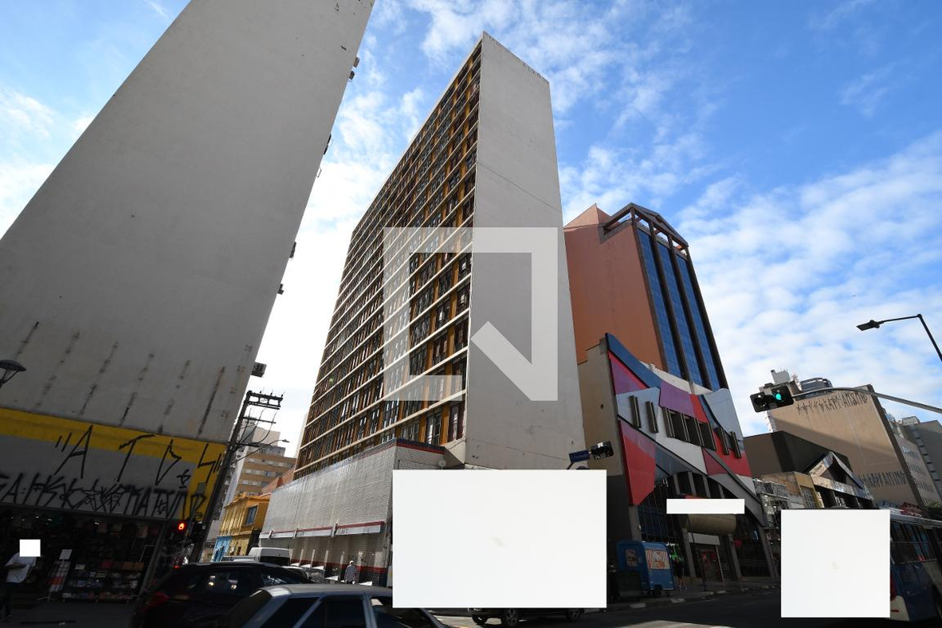 Fachada do Prédio Condomínio em Avenida Francisco Glicério, 906