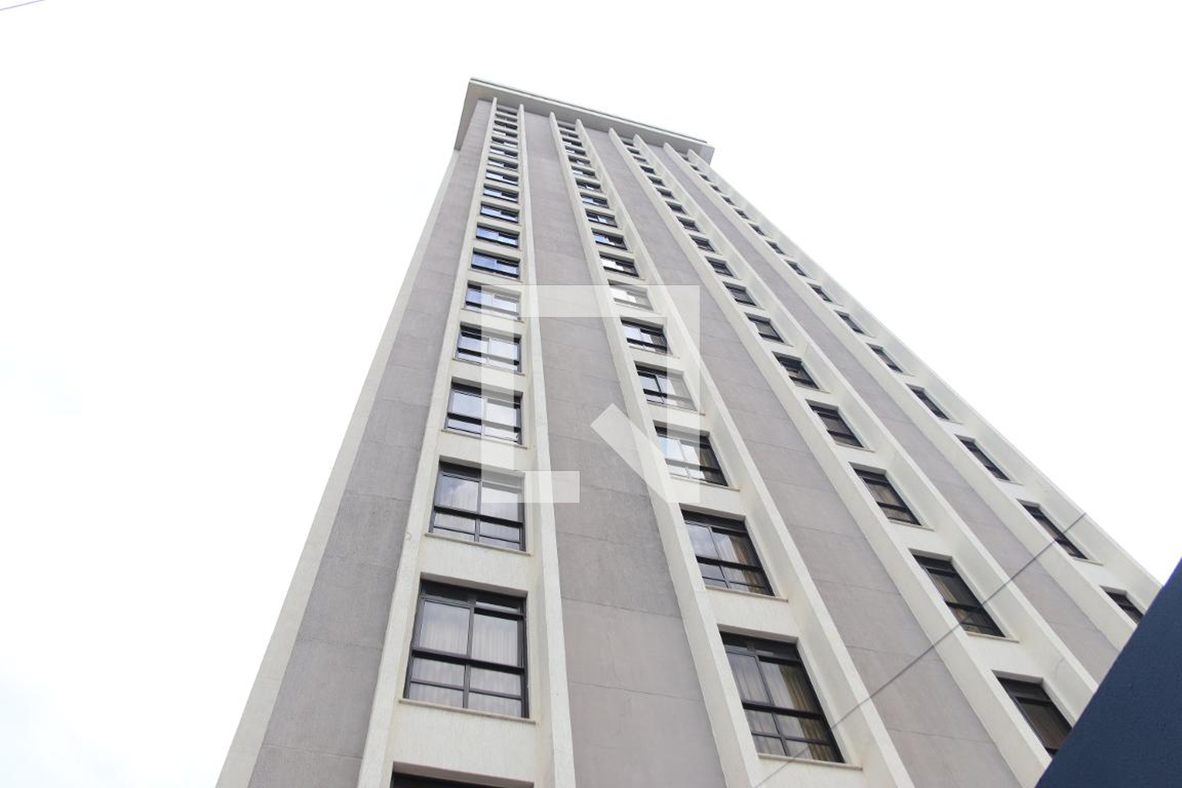 Fachada Condomínio Golden Tulip