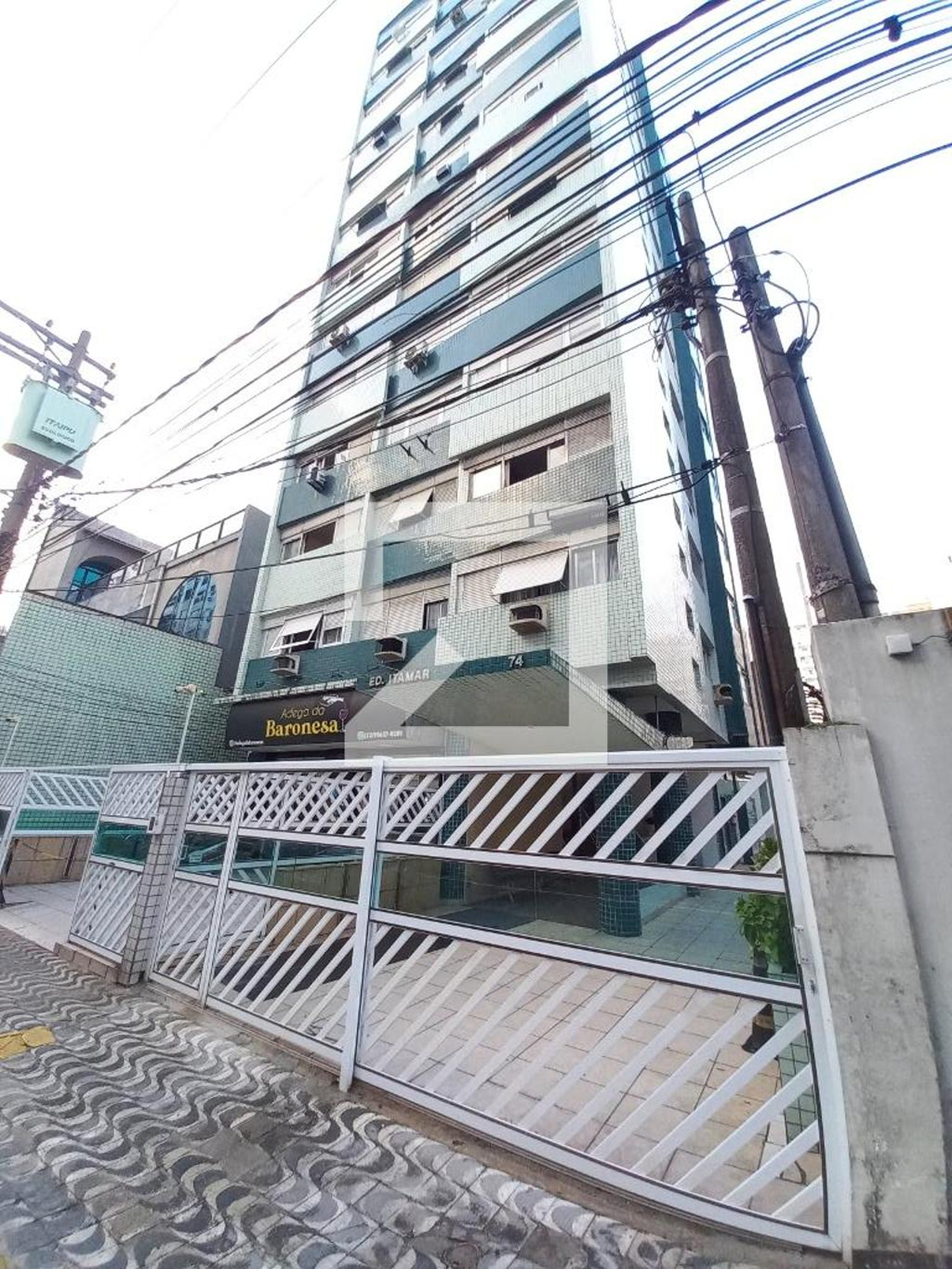 Fachada do Prédio Condomínio Itamar