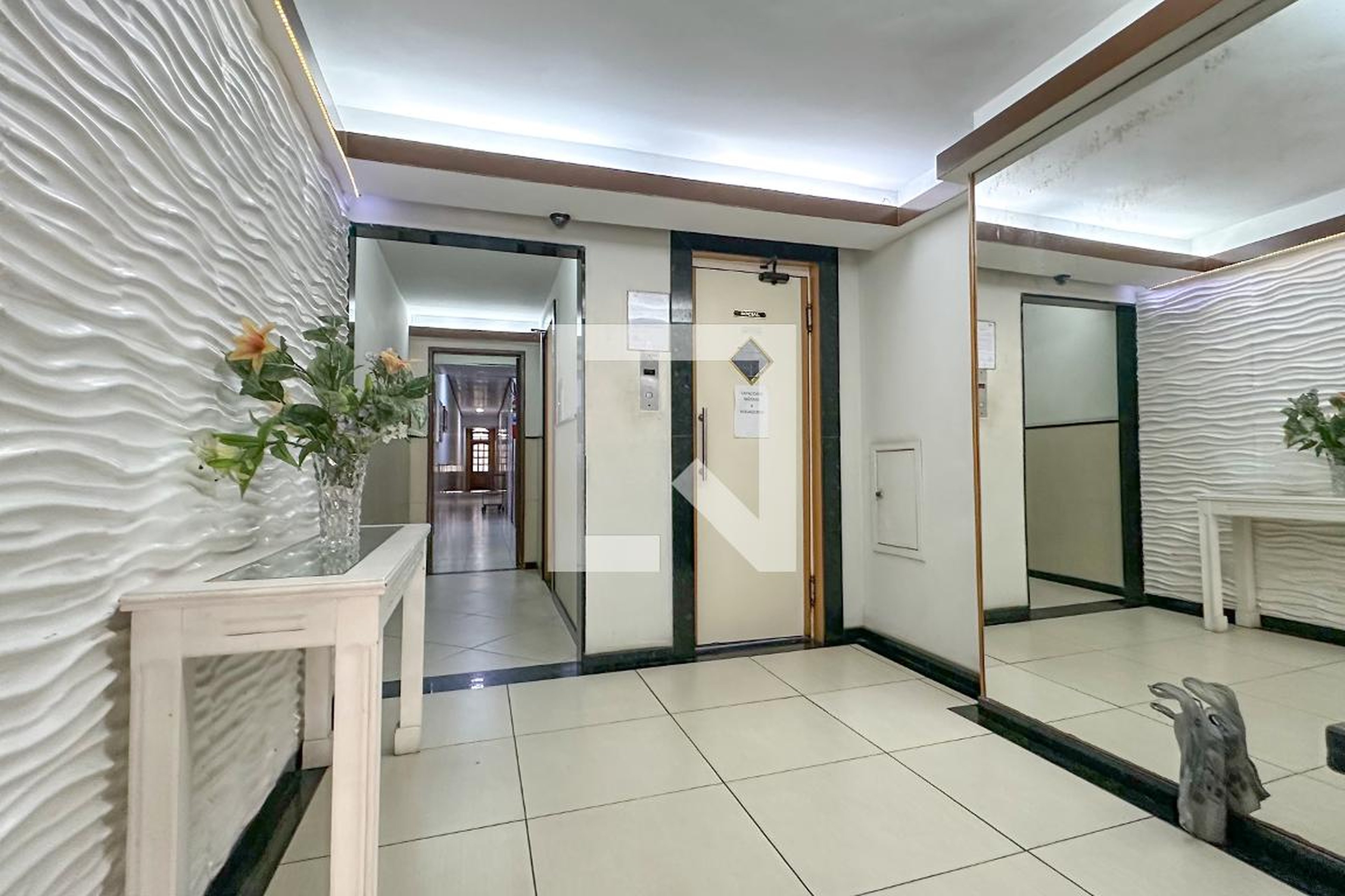 Entrada - Edifício Irara