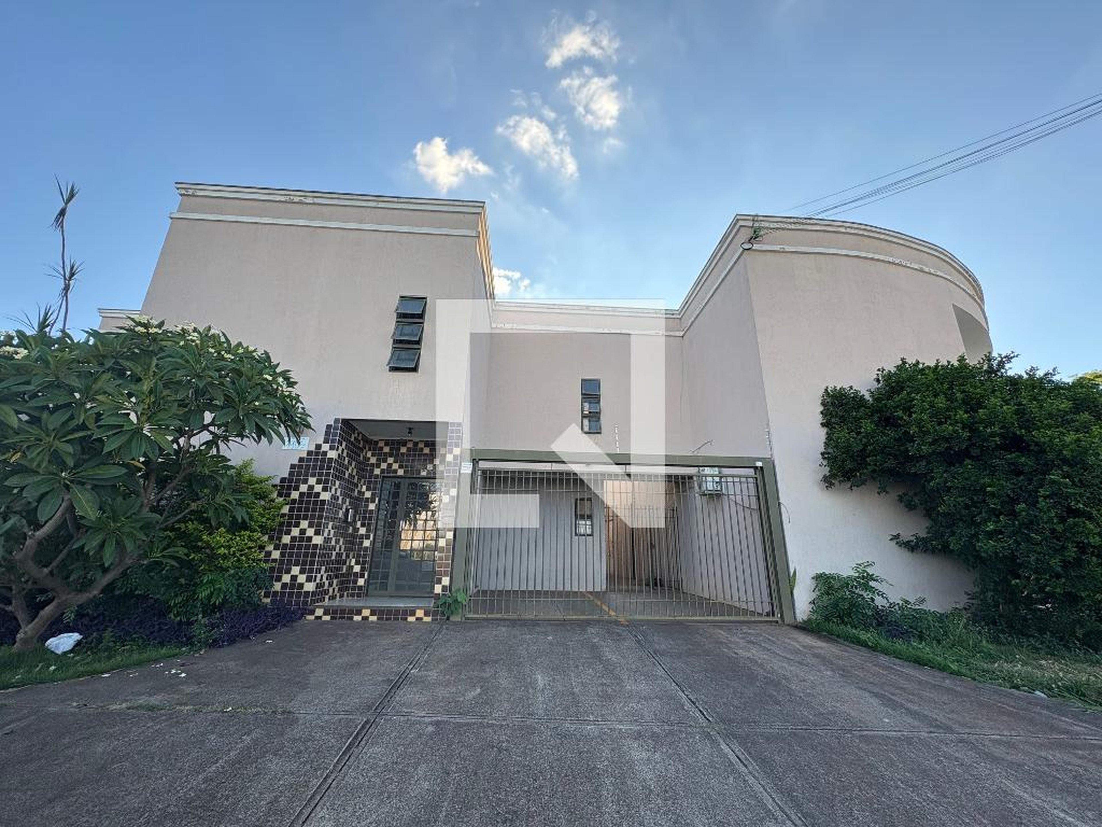 Fachada Condomínio Silvia Helena