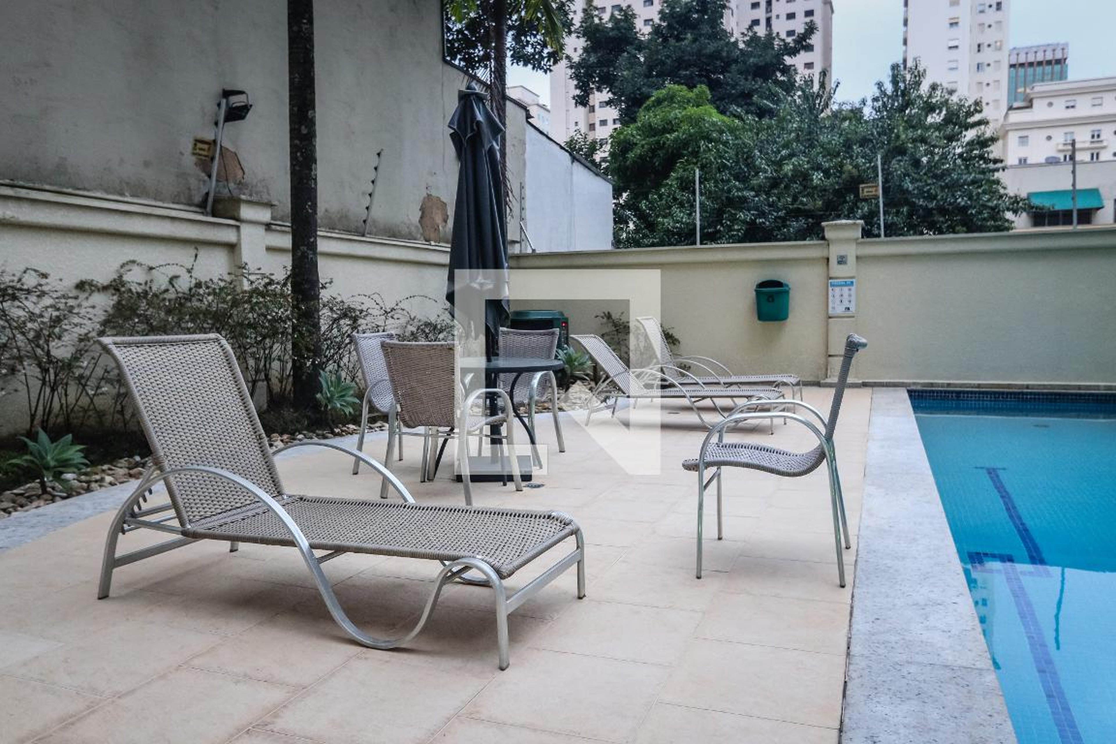 Piscina Coberta - Celebrities Jardins