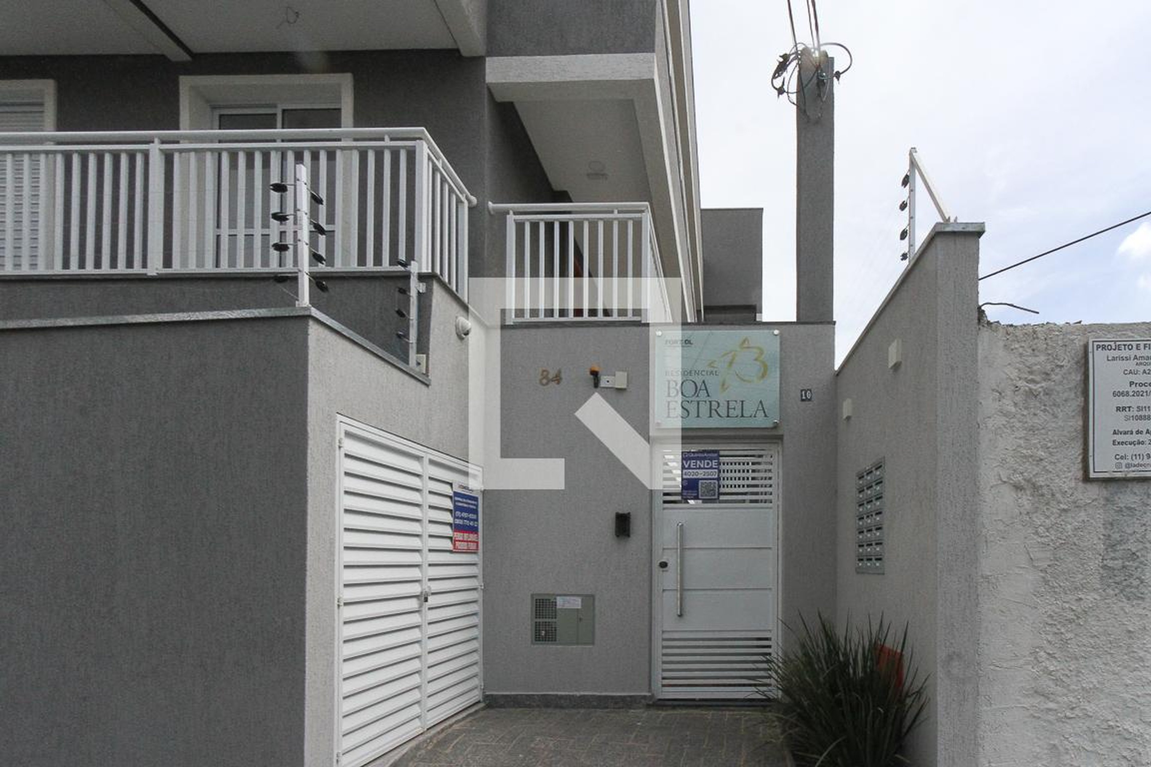 Fachada Condomínio em Rua Boa Estrela, 84