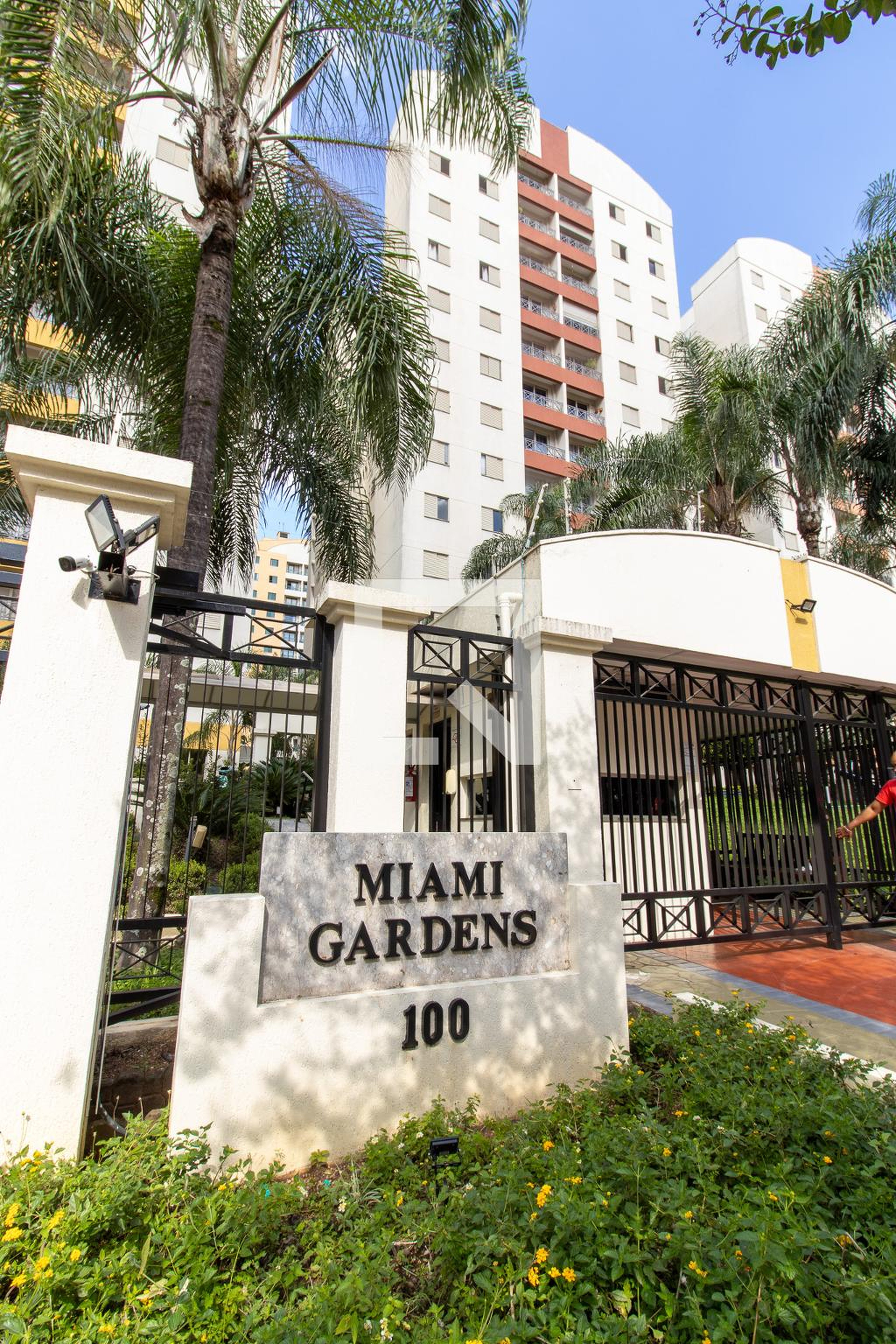 Fachada Condomínio Miami Gardens