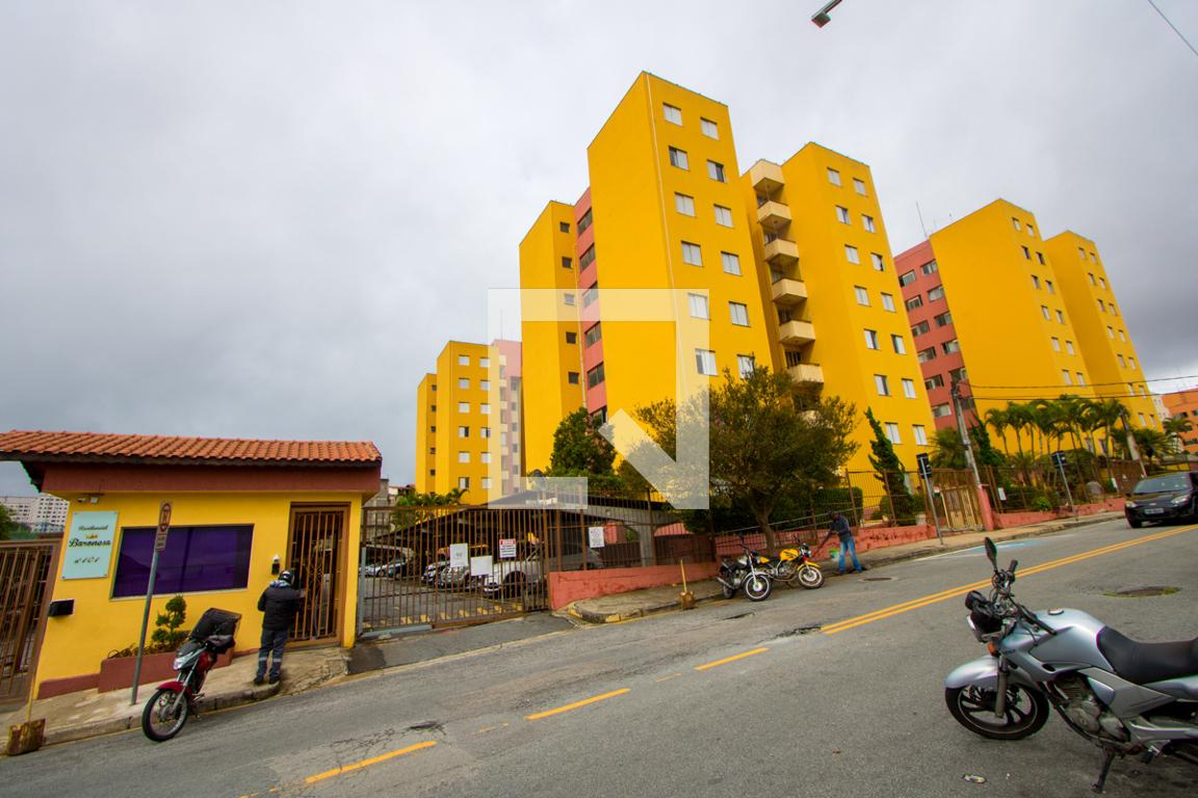 Fachada do condomínio Condomínio Baronesa