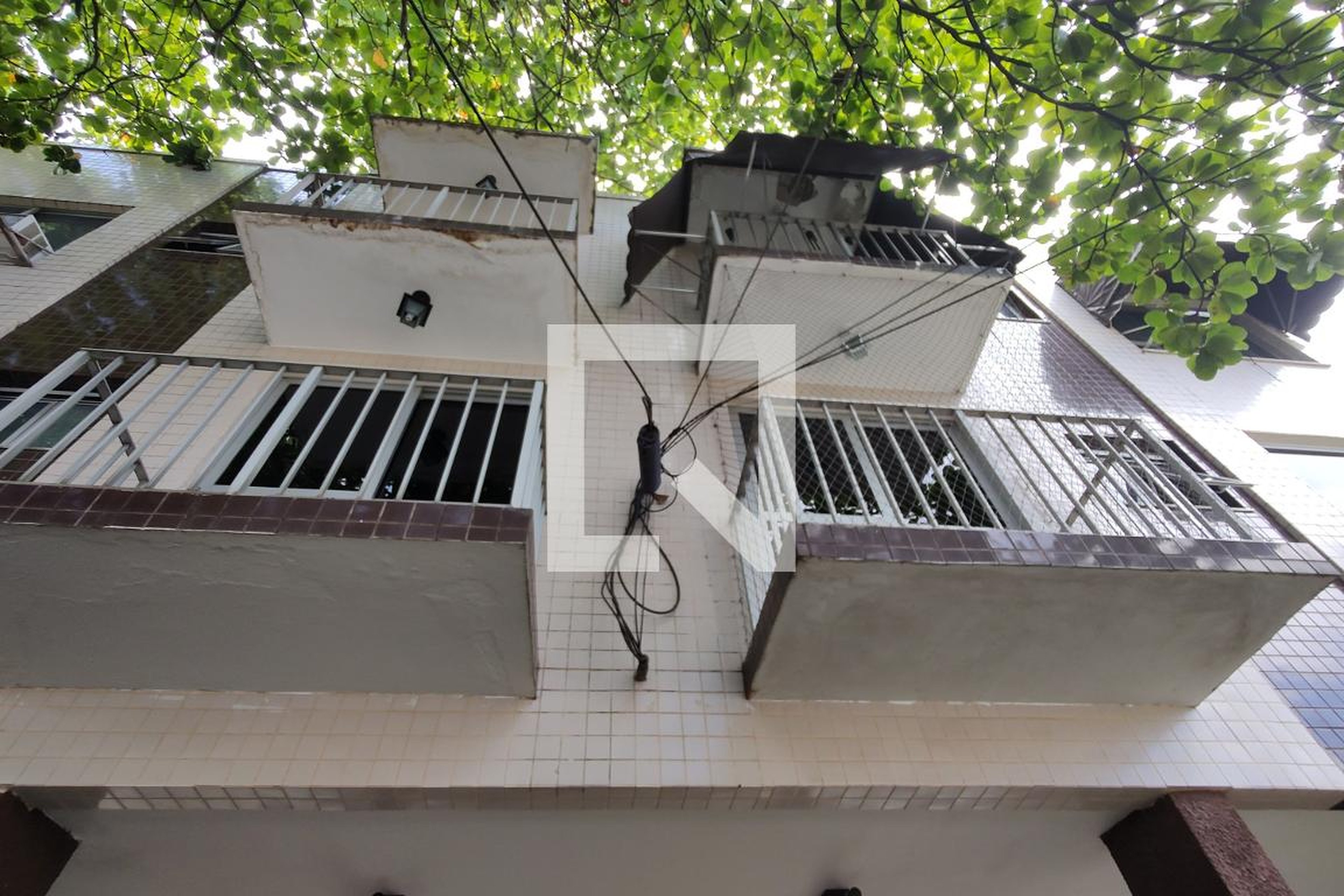 Fachada Condomínio em Avenida dos Mananciais, 720