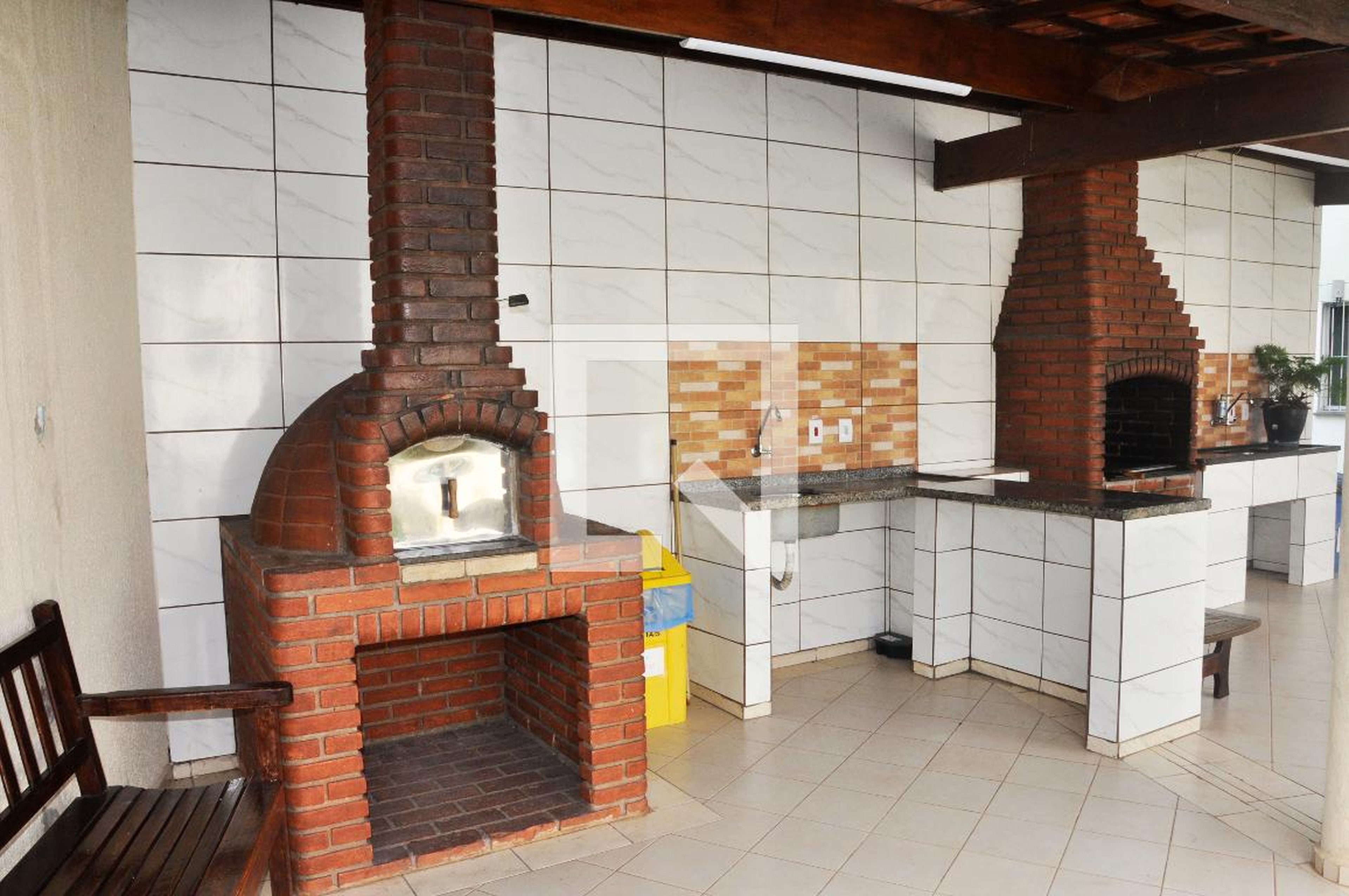 Churrasqueira - Residencial Mediterraneo