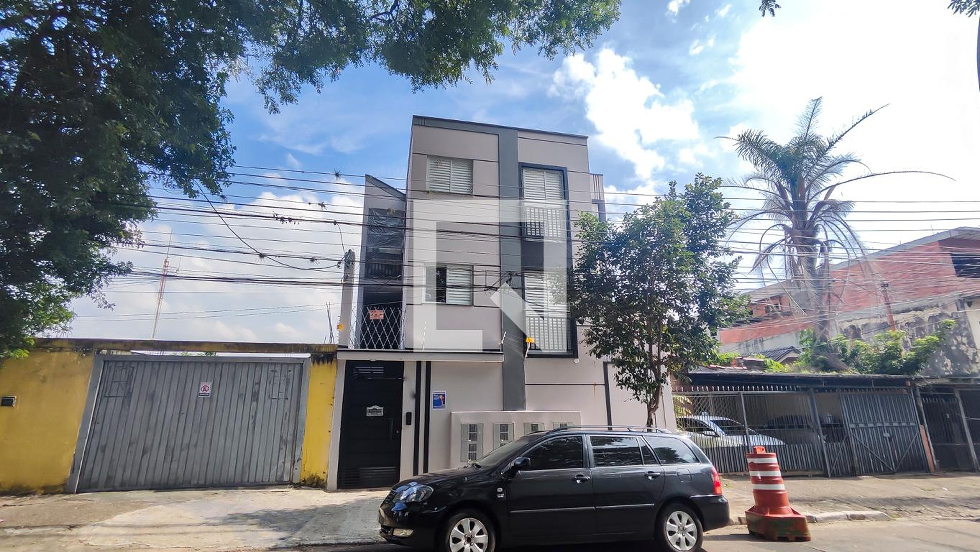 Fachada do Prédio Condomínio em Rua Santa Eudóxia, 257