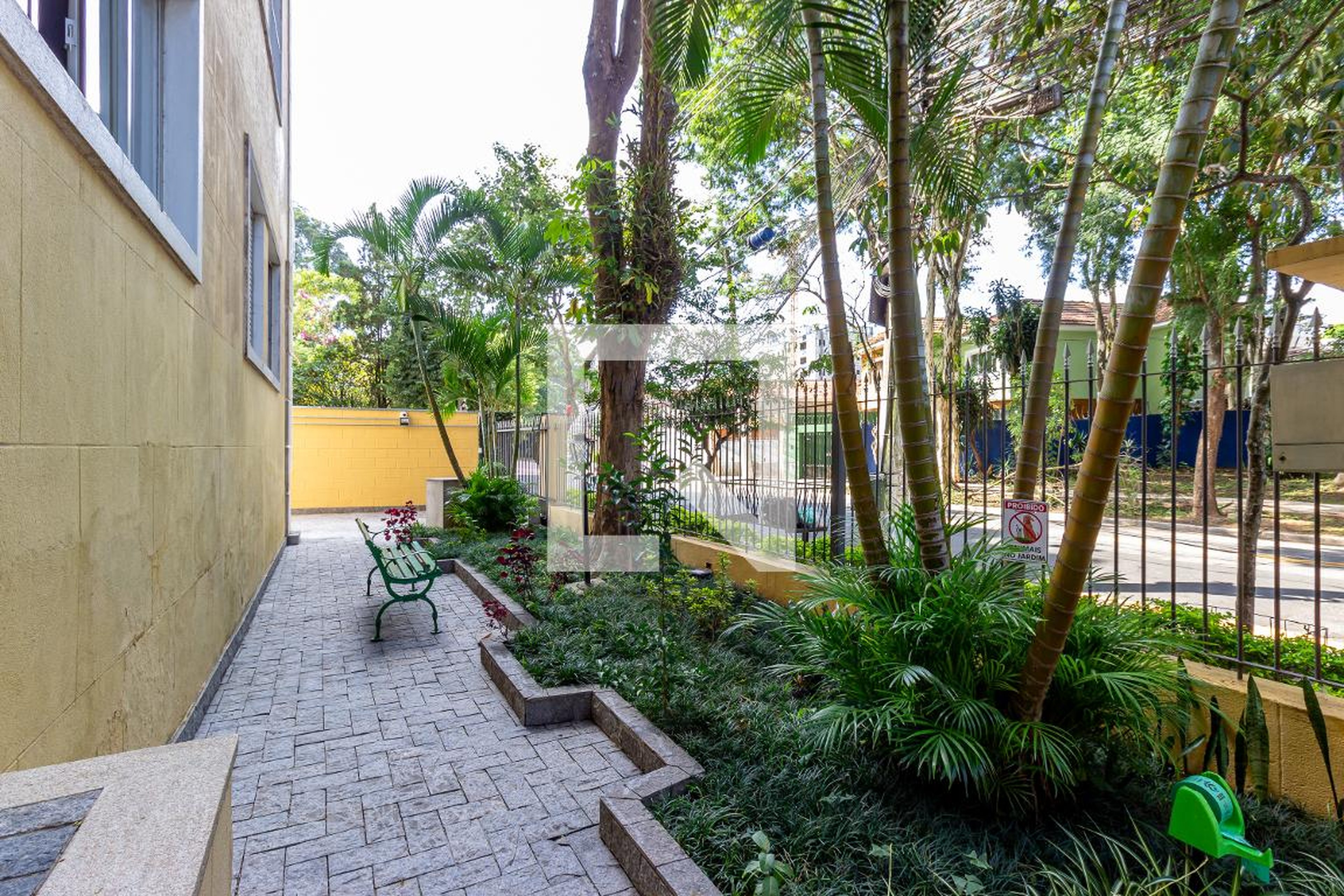 Entrada - Edifício Anny