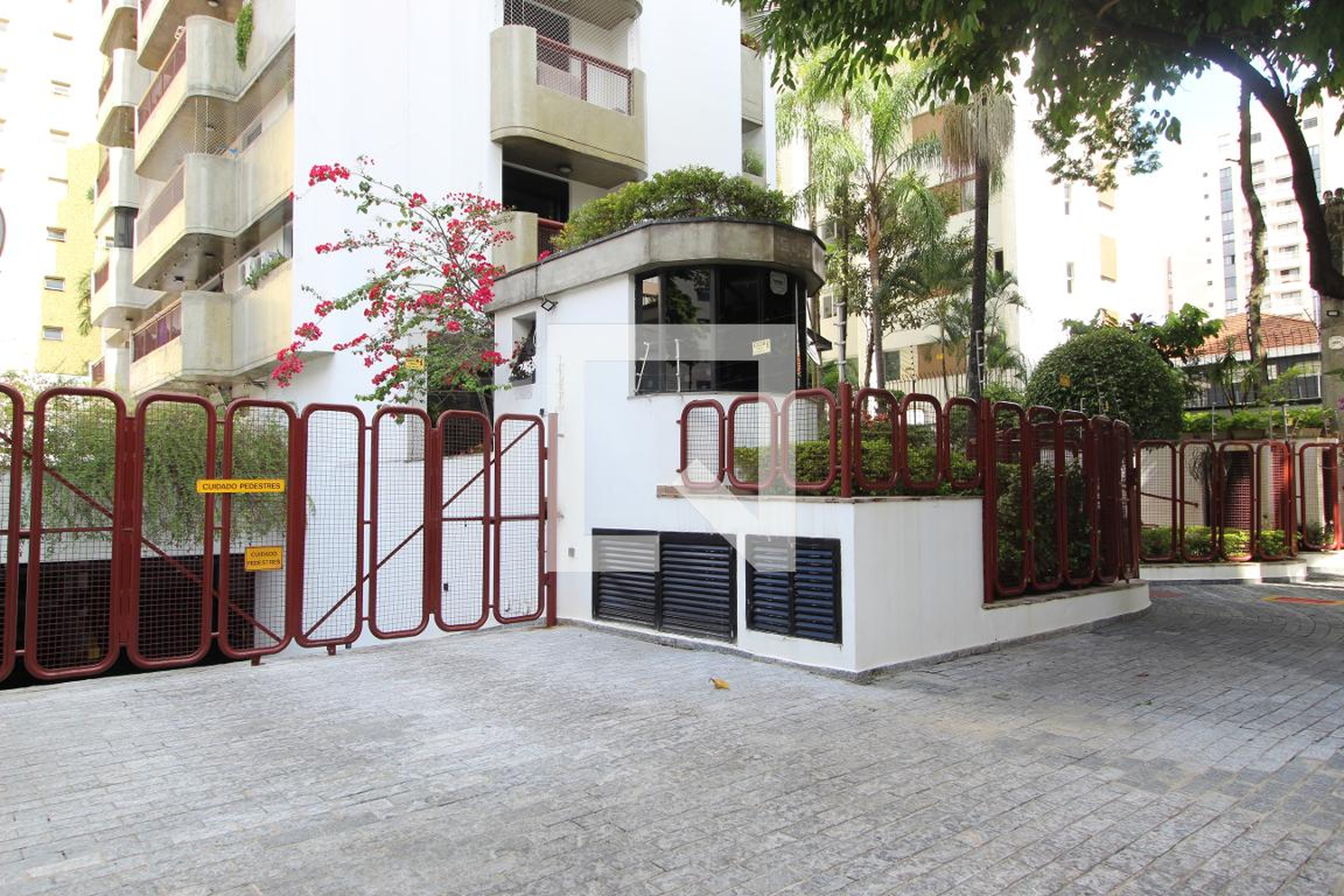 Fachada do Prédio Condomínio Búzios