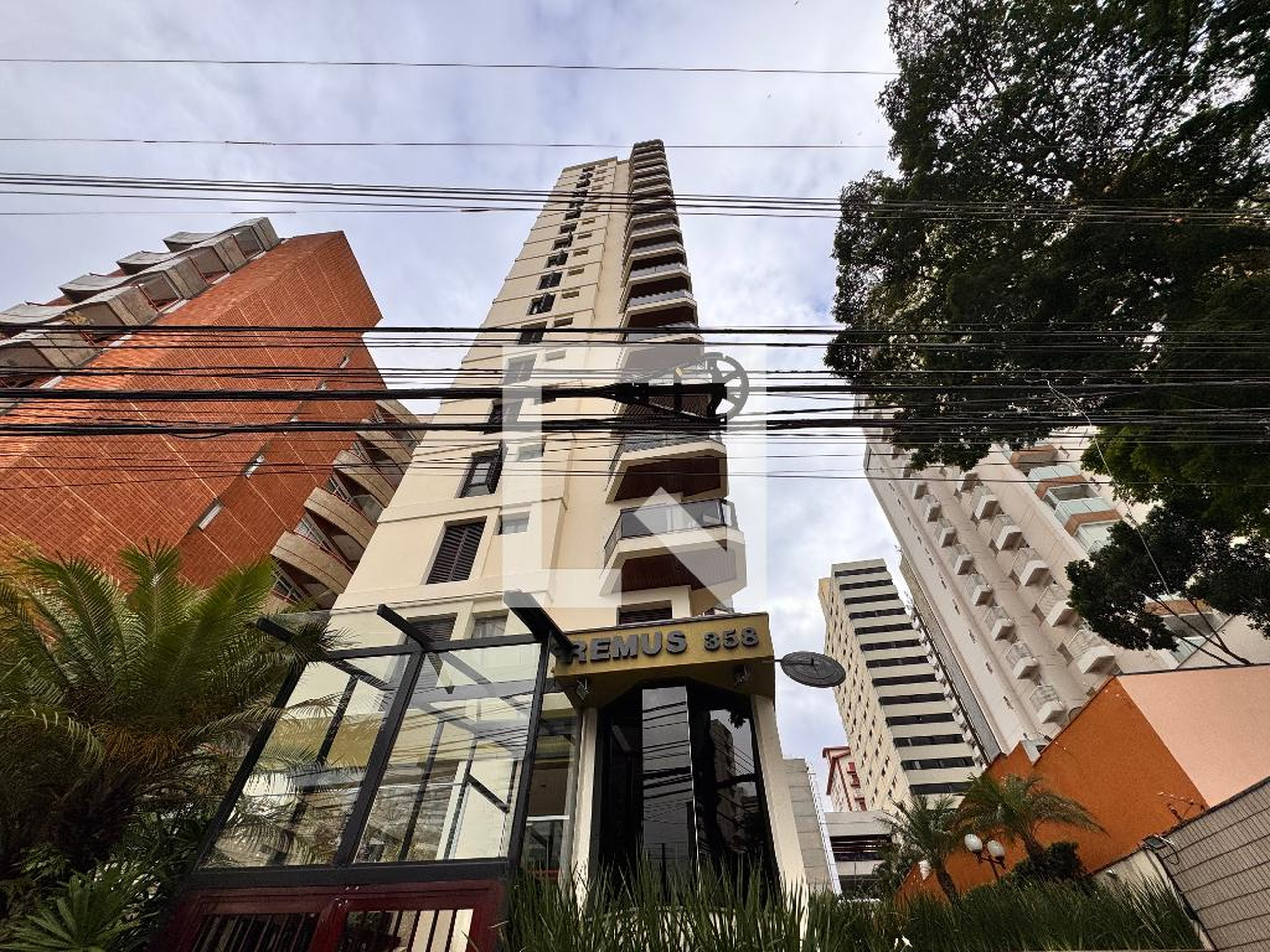 Fachada Edifício Remus