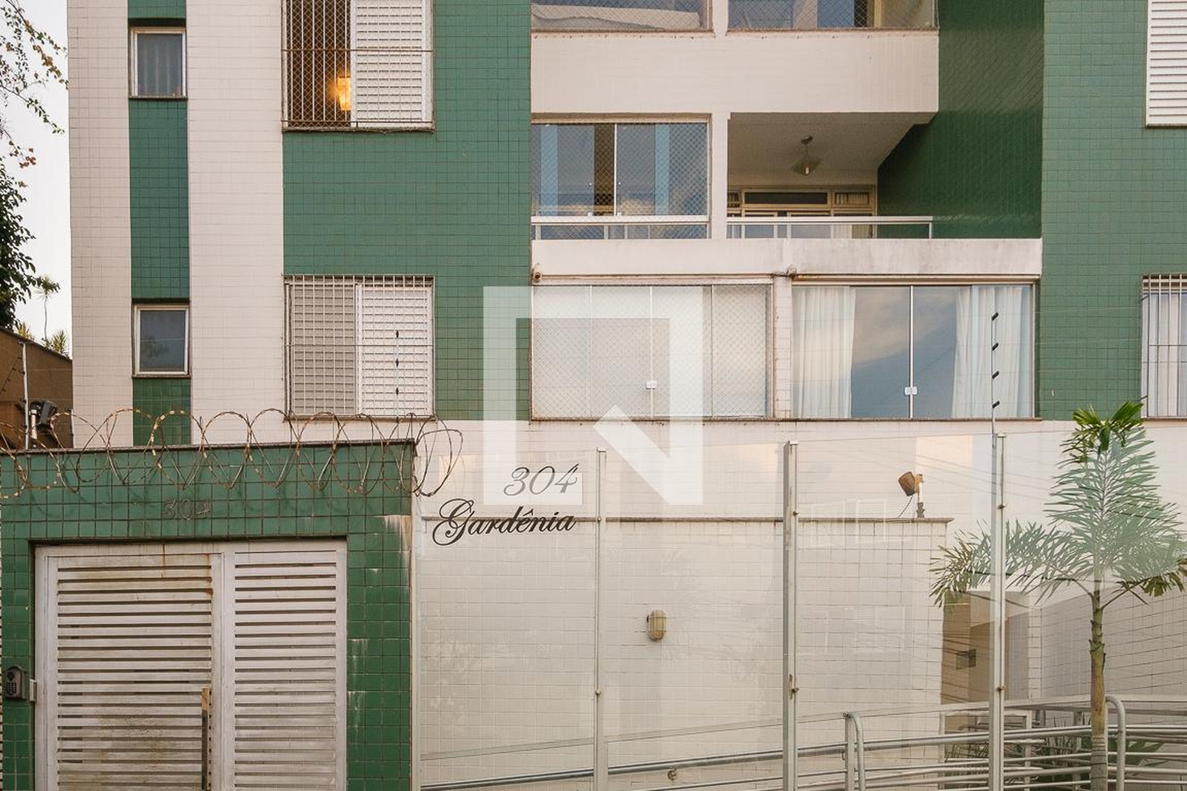 Fachada Condomínio em Rua Capitão Bragança, 304