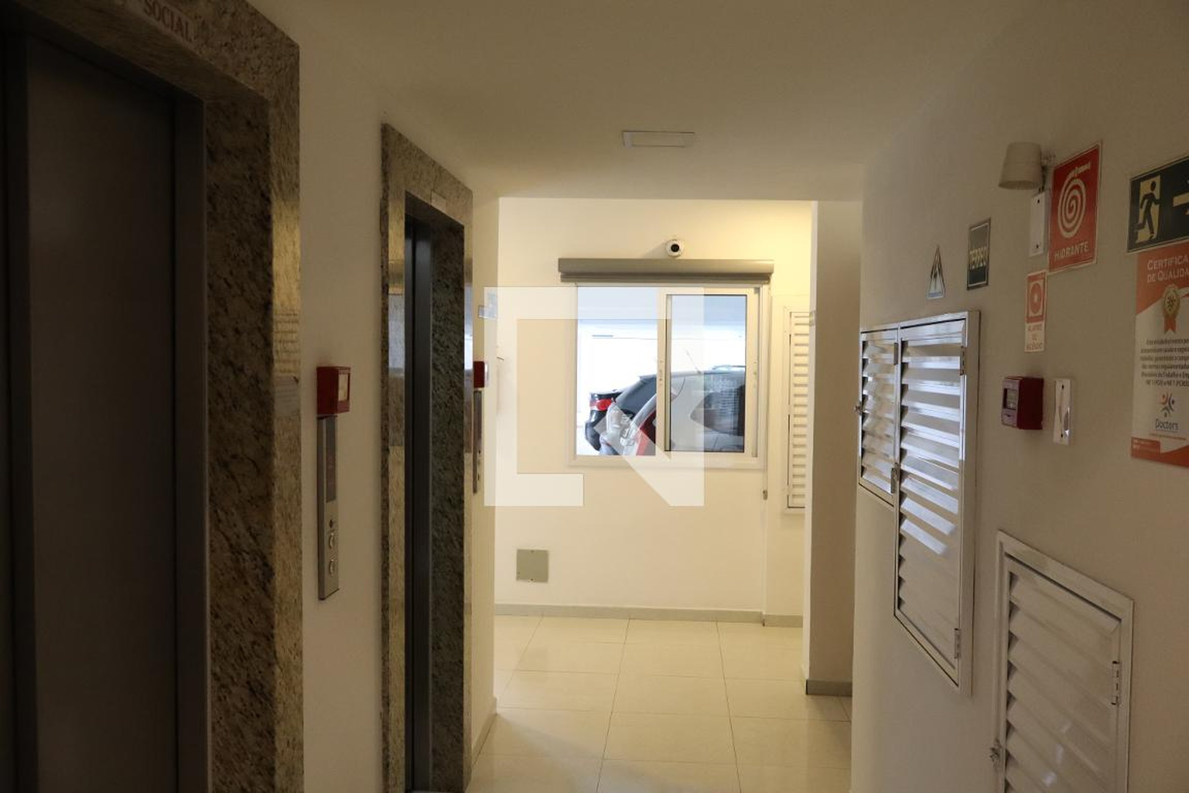 Hall de entrada - Saint Denis