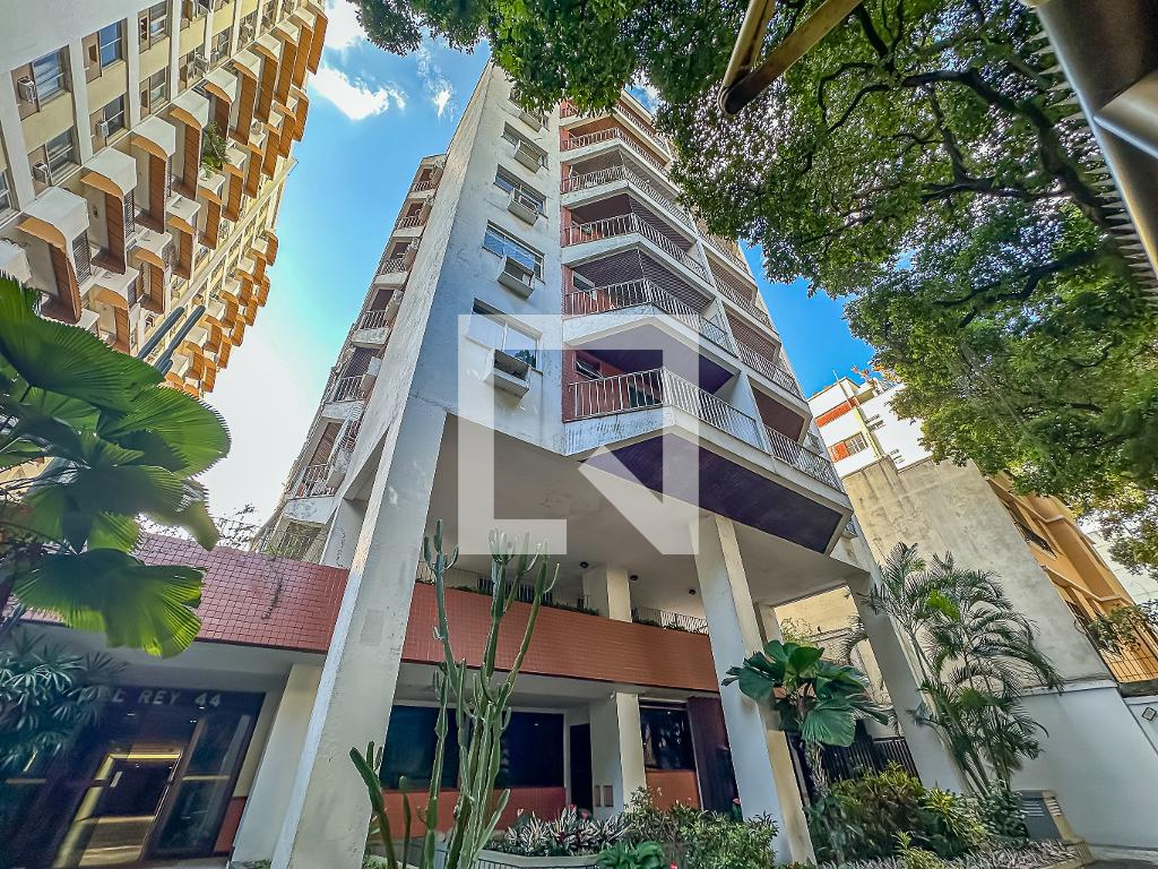 Fachada Condomínio Del Rey