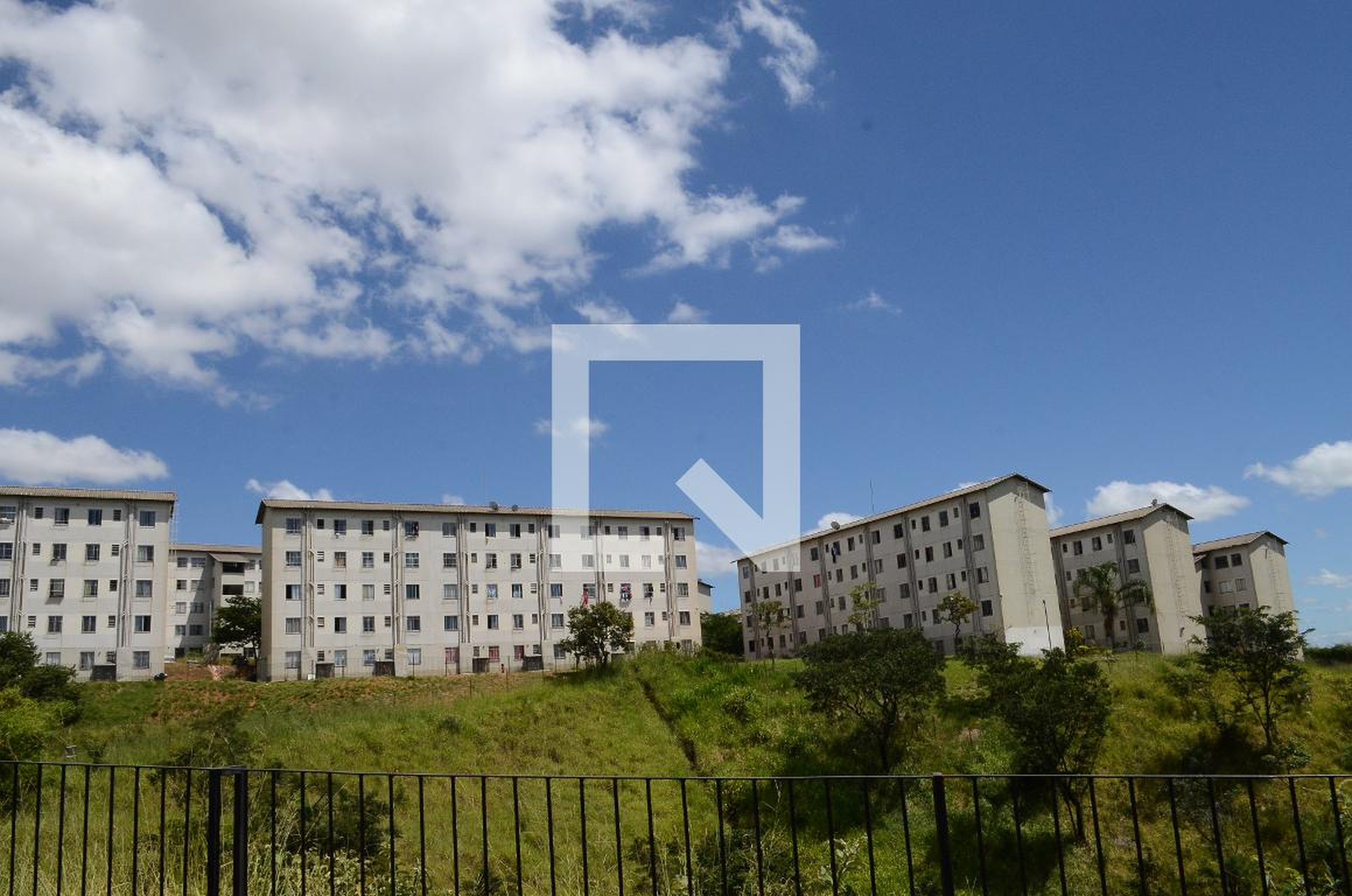 Fachada do Prédio Condomínio em Rua Maria Guerzoni Fernandes, 216