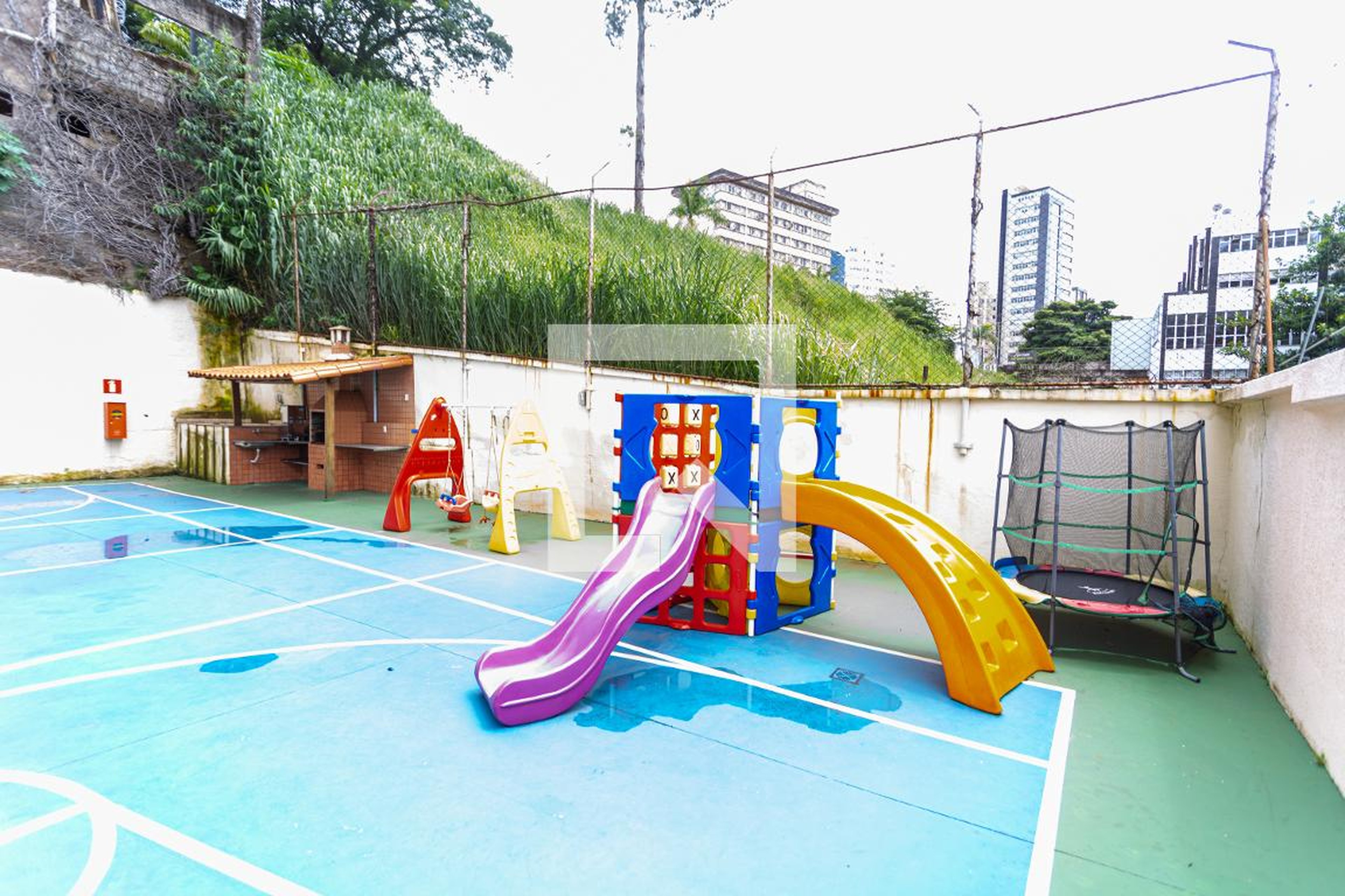 Playground - Edifício Dona Derna