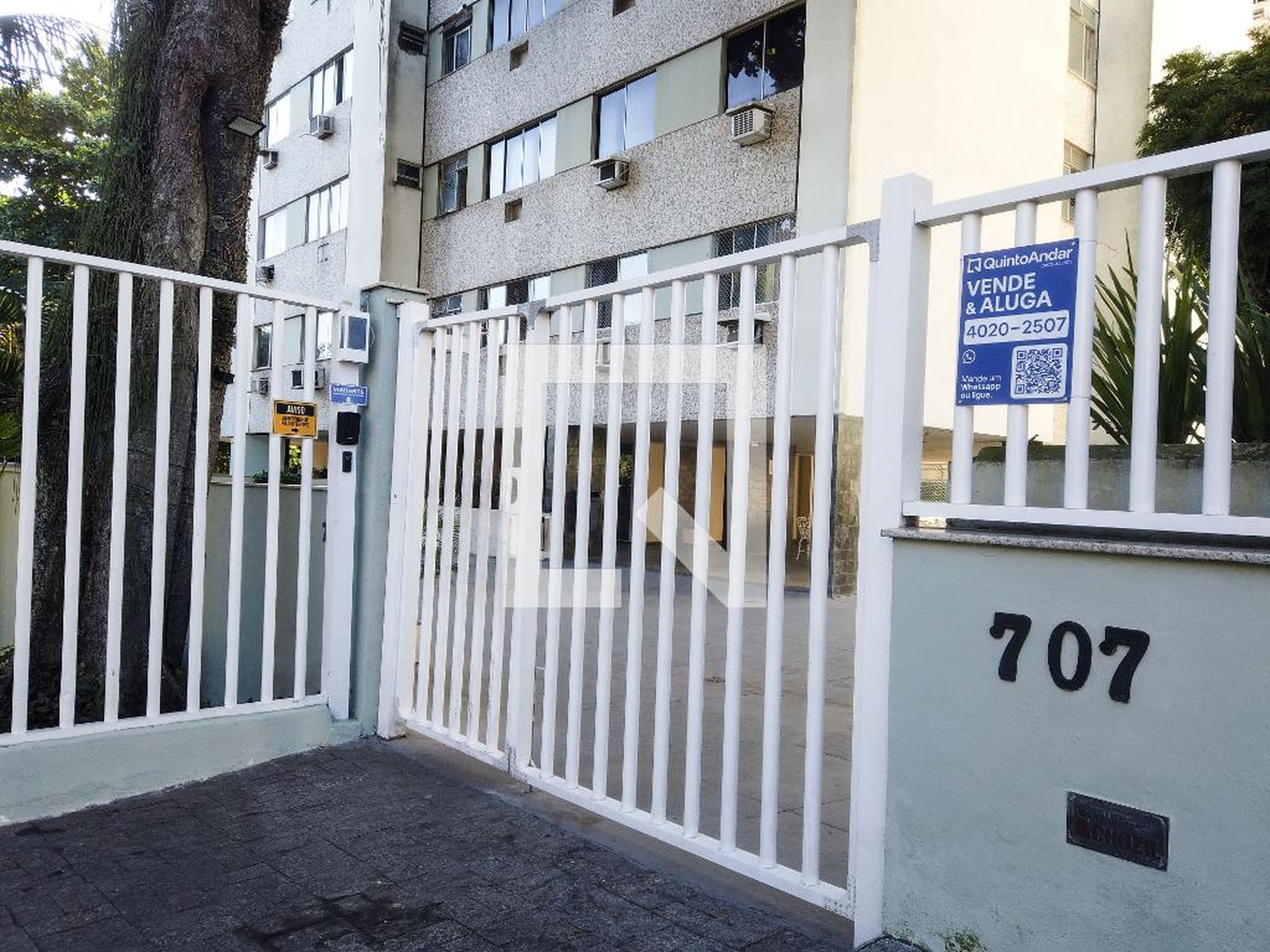 Fachada do Condomínio Condomínio Parque do Lazer