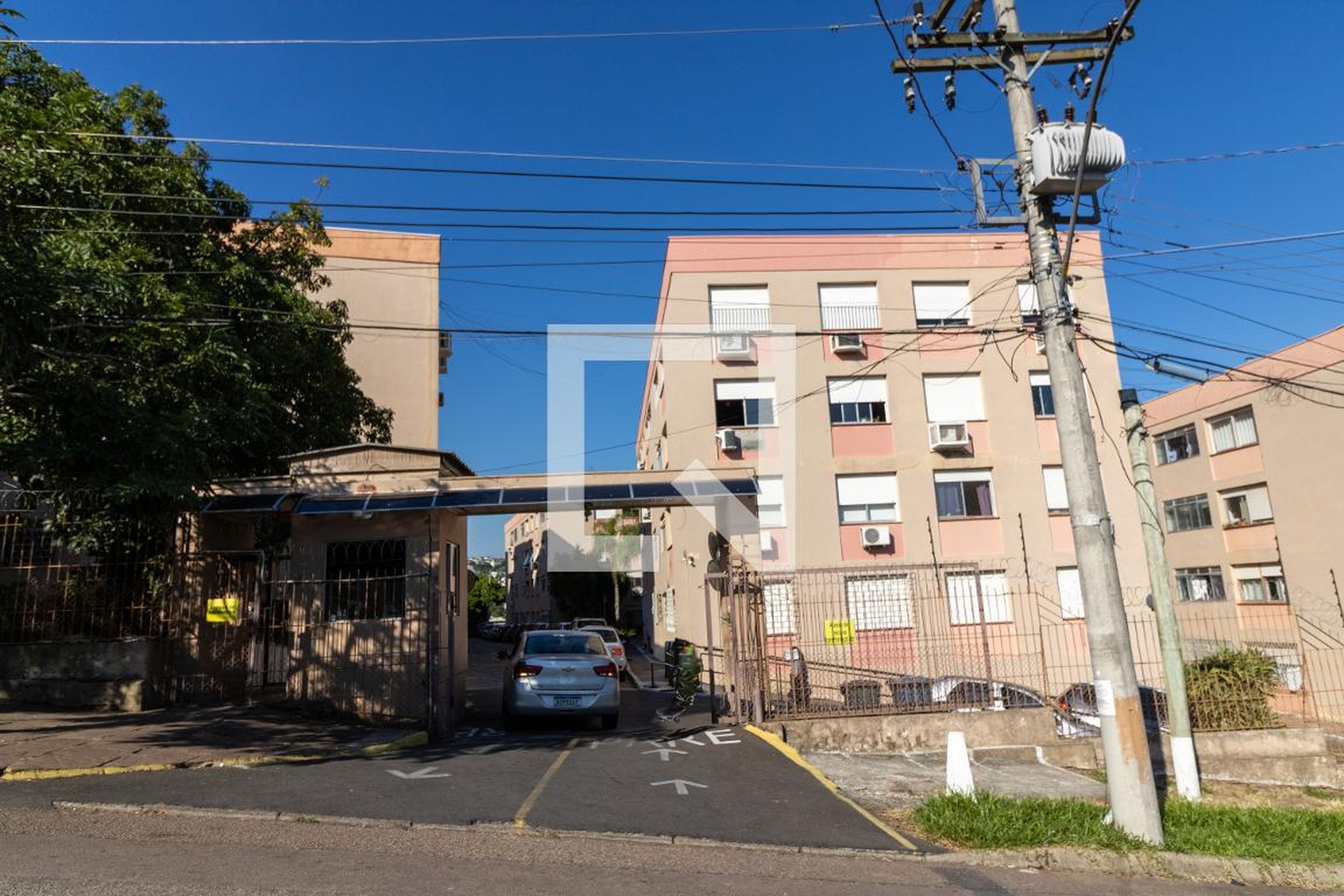 Fachada Condomínio em Rua Upamaroti, 420