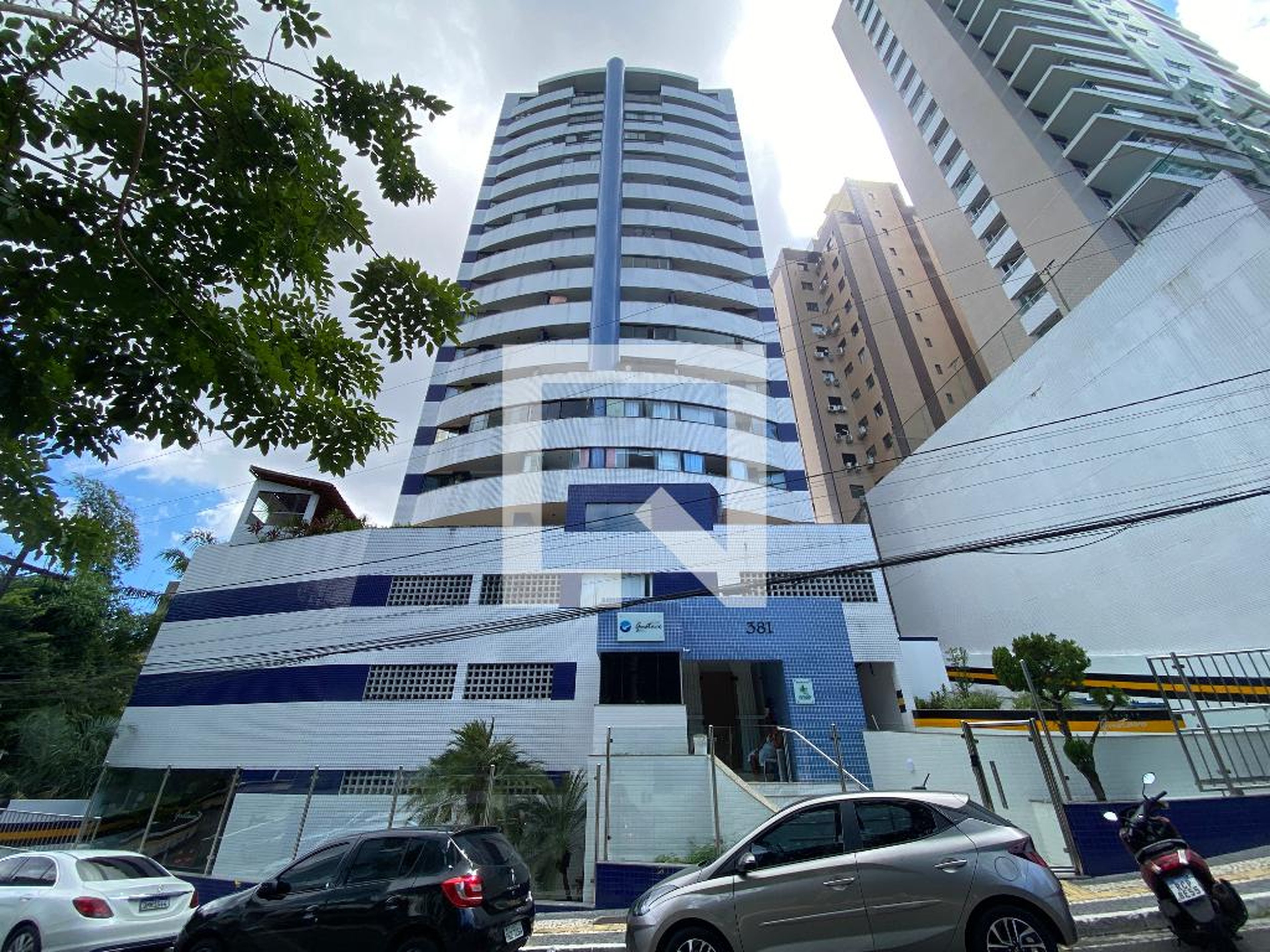 Fachada Condomínio em Rua Professor Leopoldo Amaral, 381