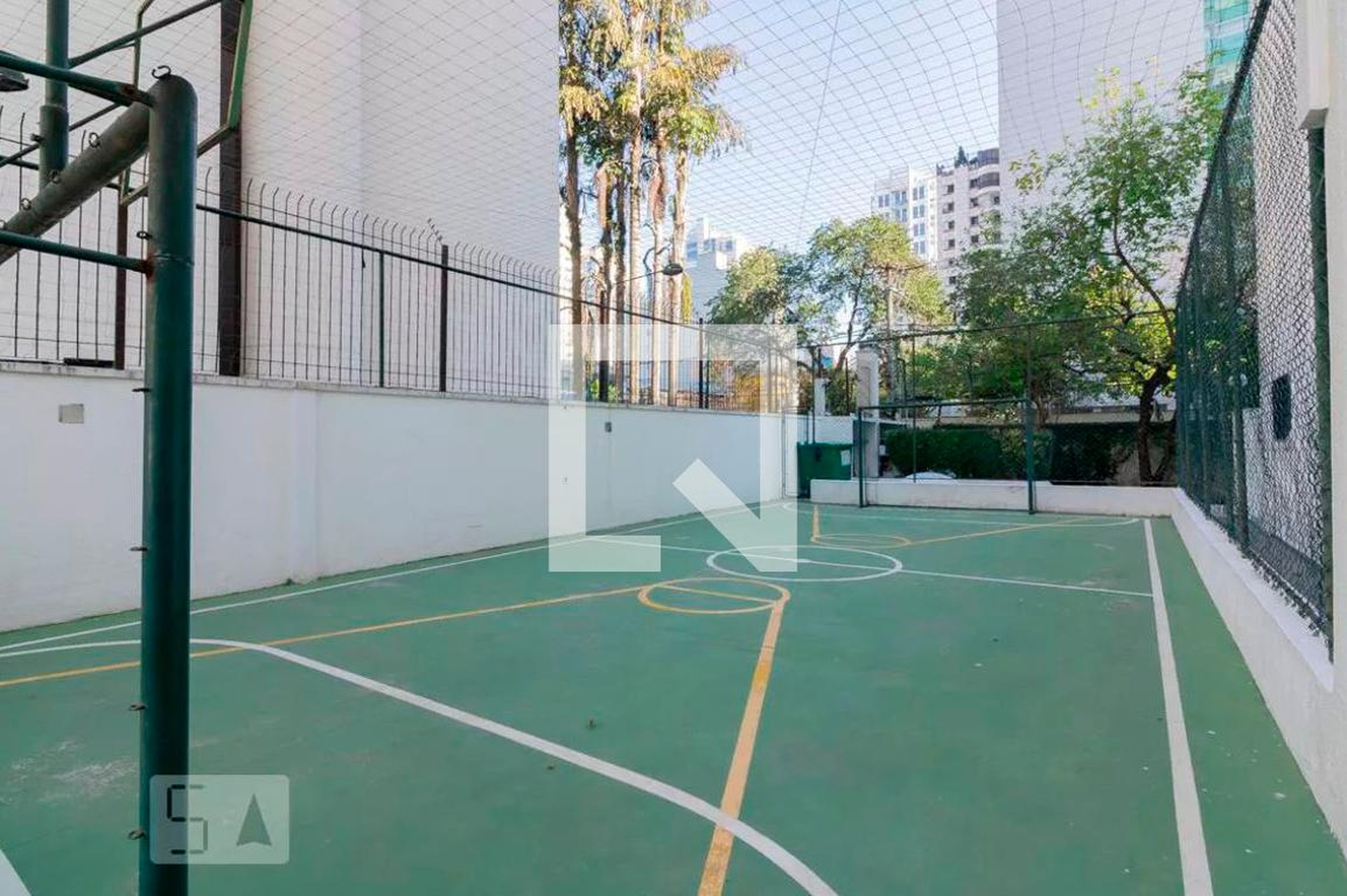 Quadra Esportiva - Mirela