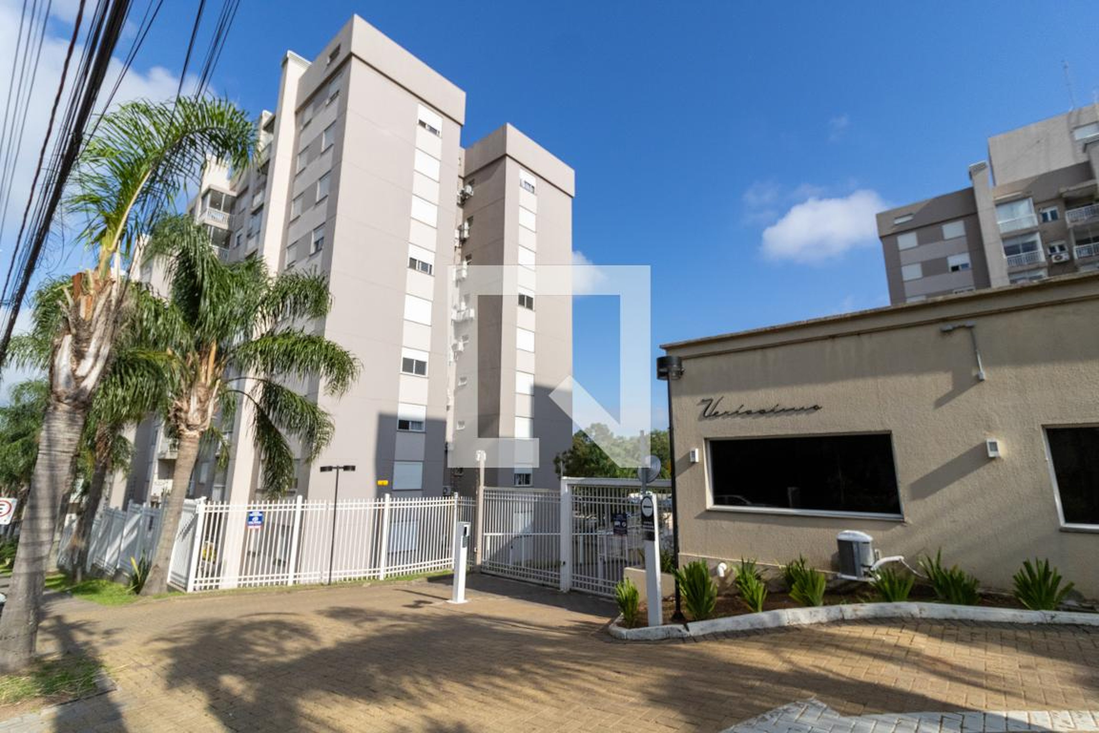 Fachada Condomínio Veríssimo