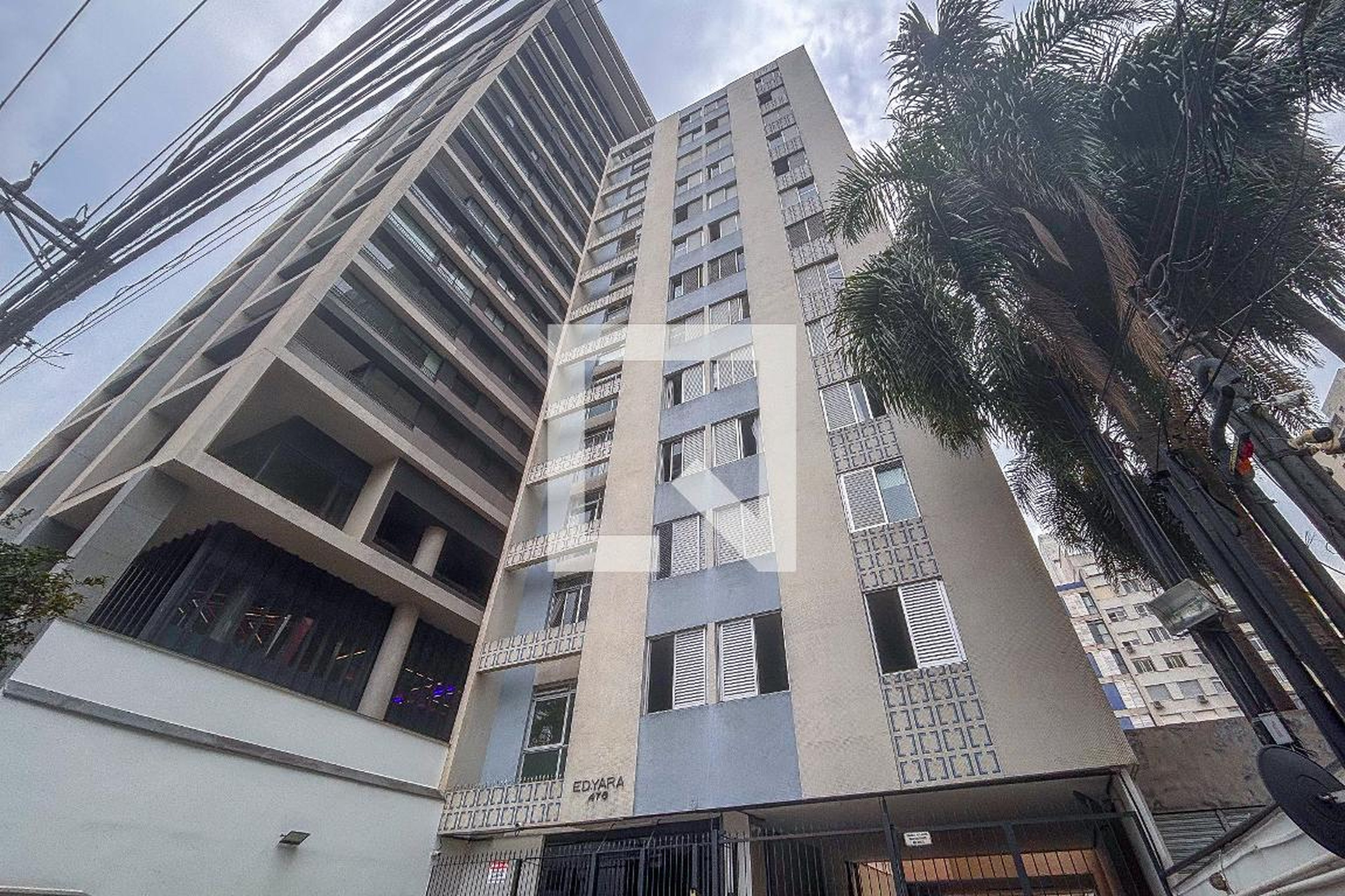 Fachada Condomínio Yara Pinheiros