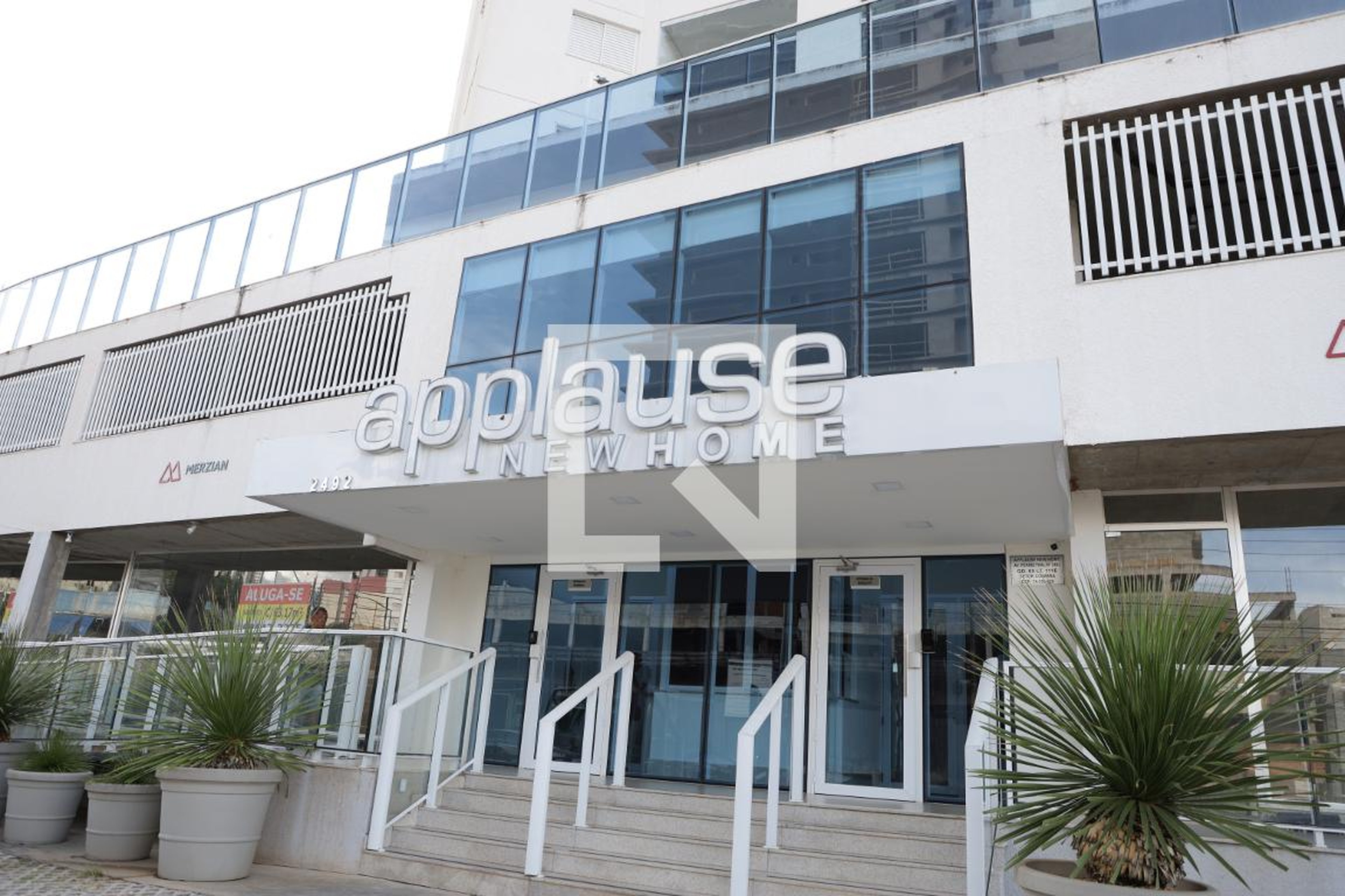 Fachada Condomínio em Avenida Perimetral, 2492