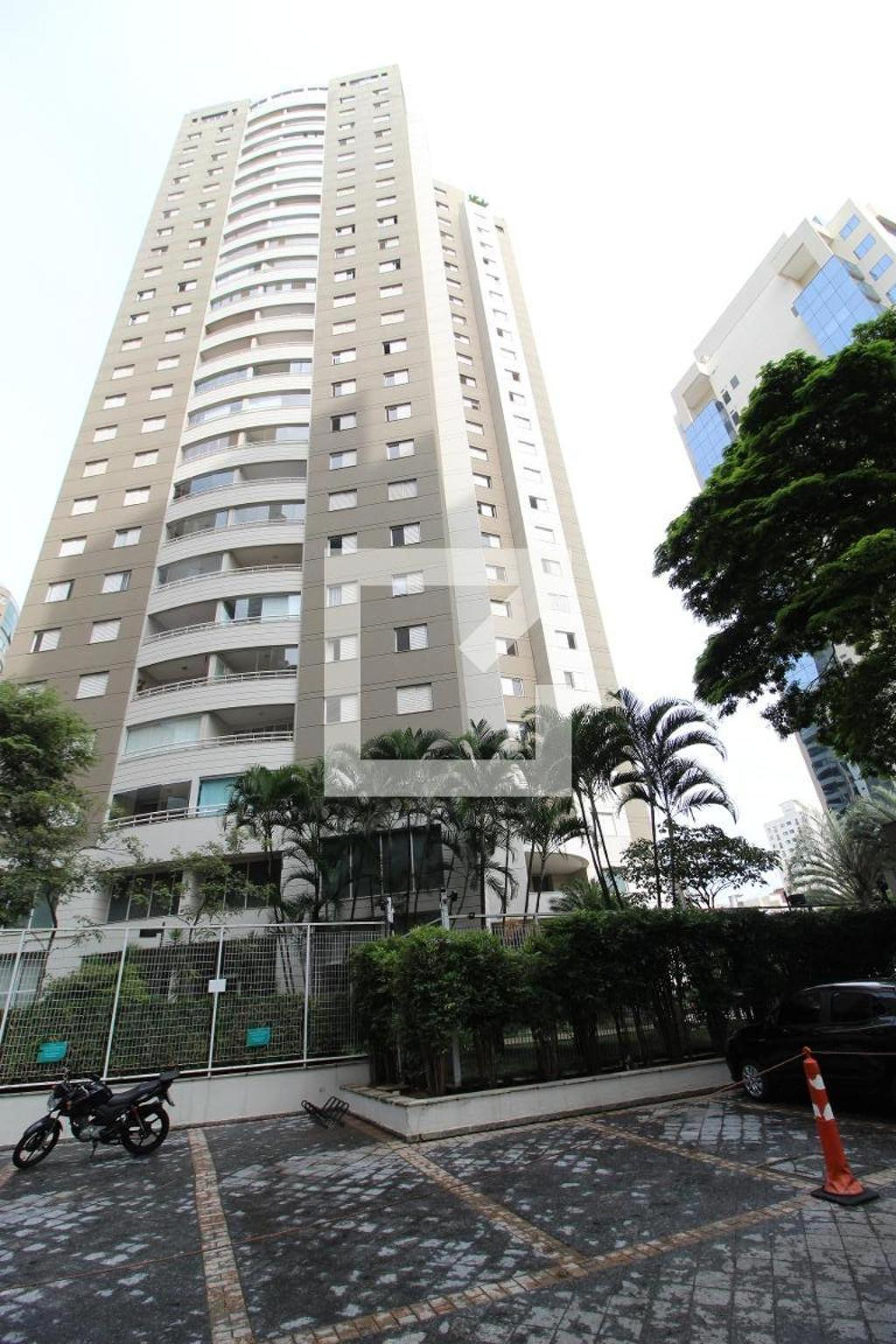 Fachada do Prédio Condomínio ominium Club Moema