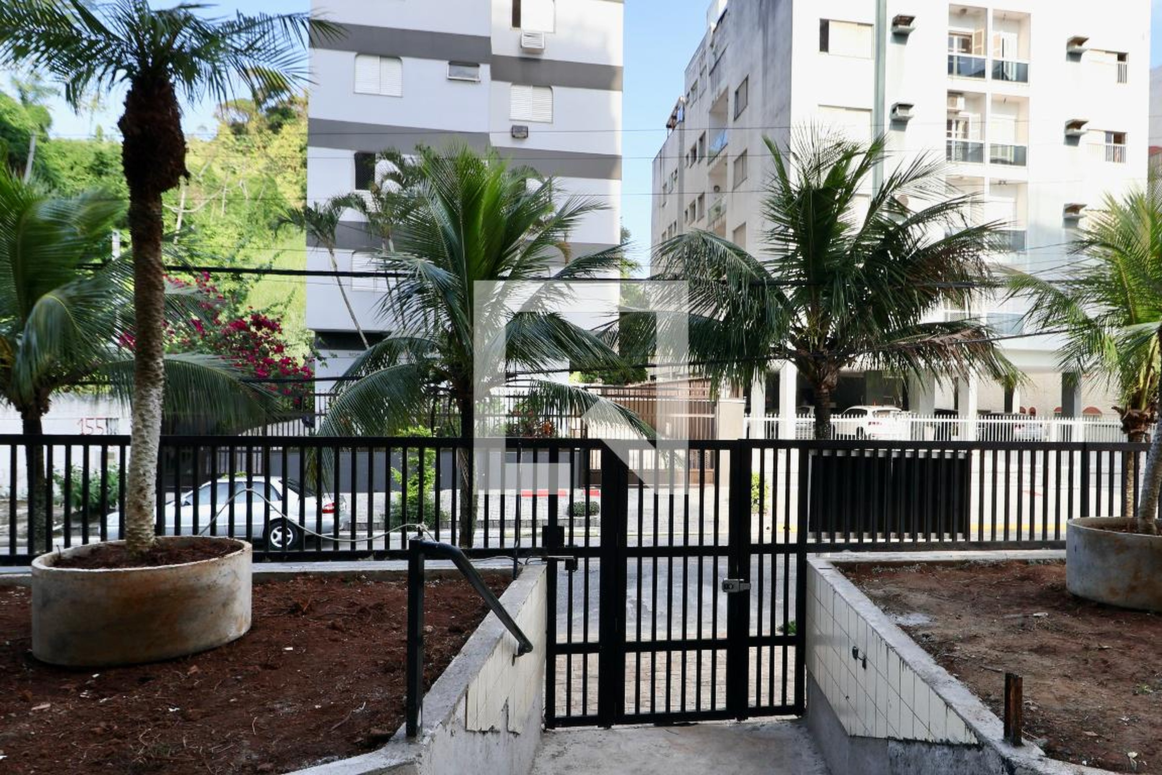 Fachada Condomínio Plajam Xviii