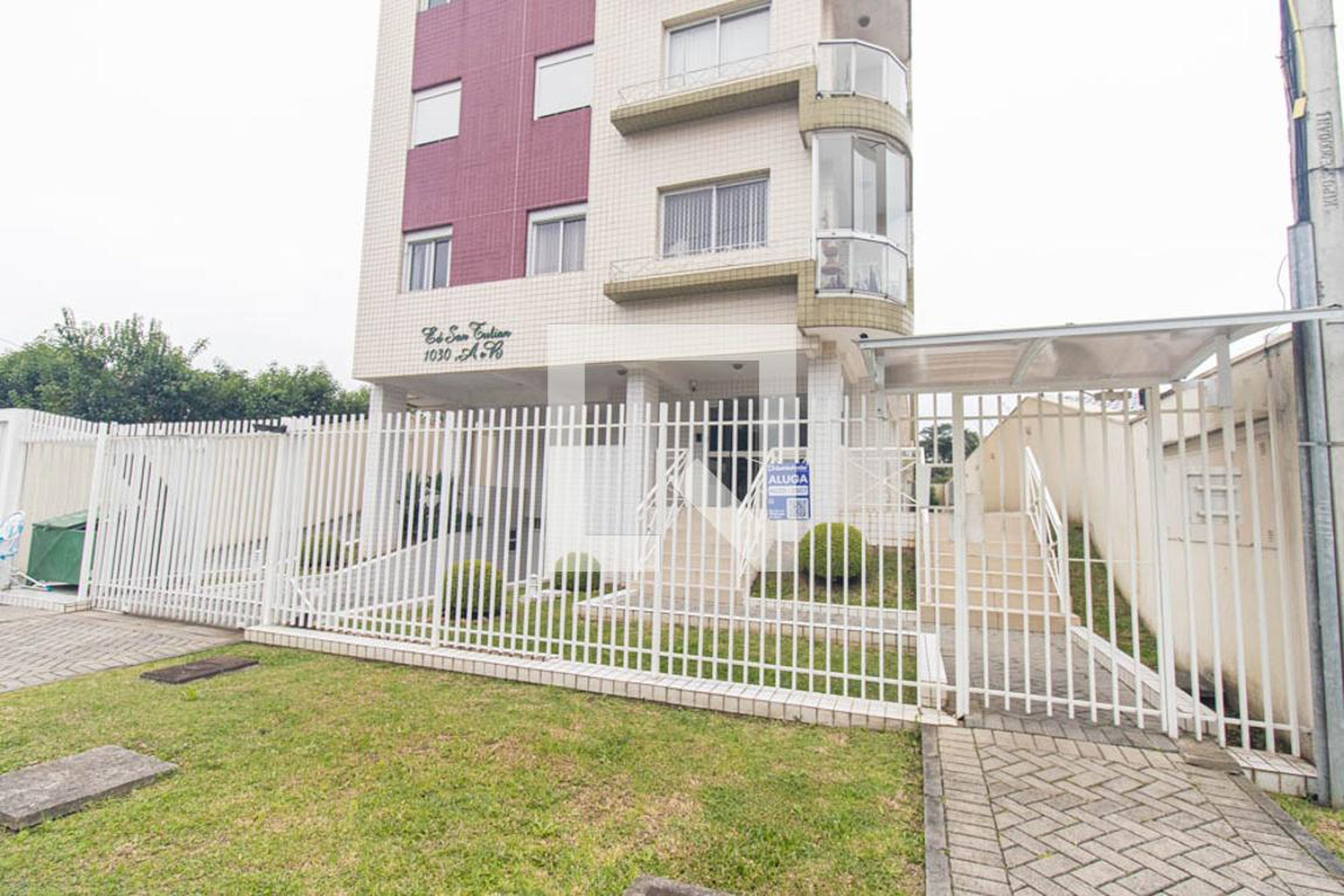 Fachada do Condomínio Condomínio em Rua Professor Brasílio Ovídio da Costa, 1030