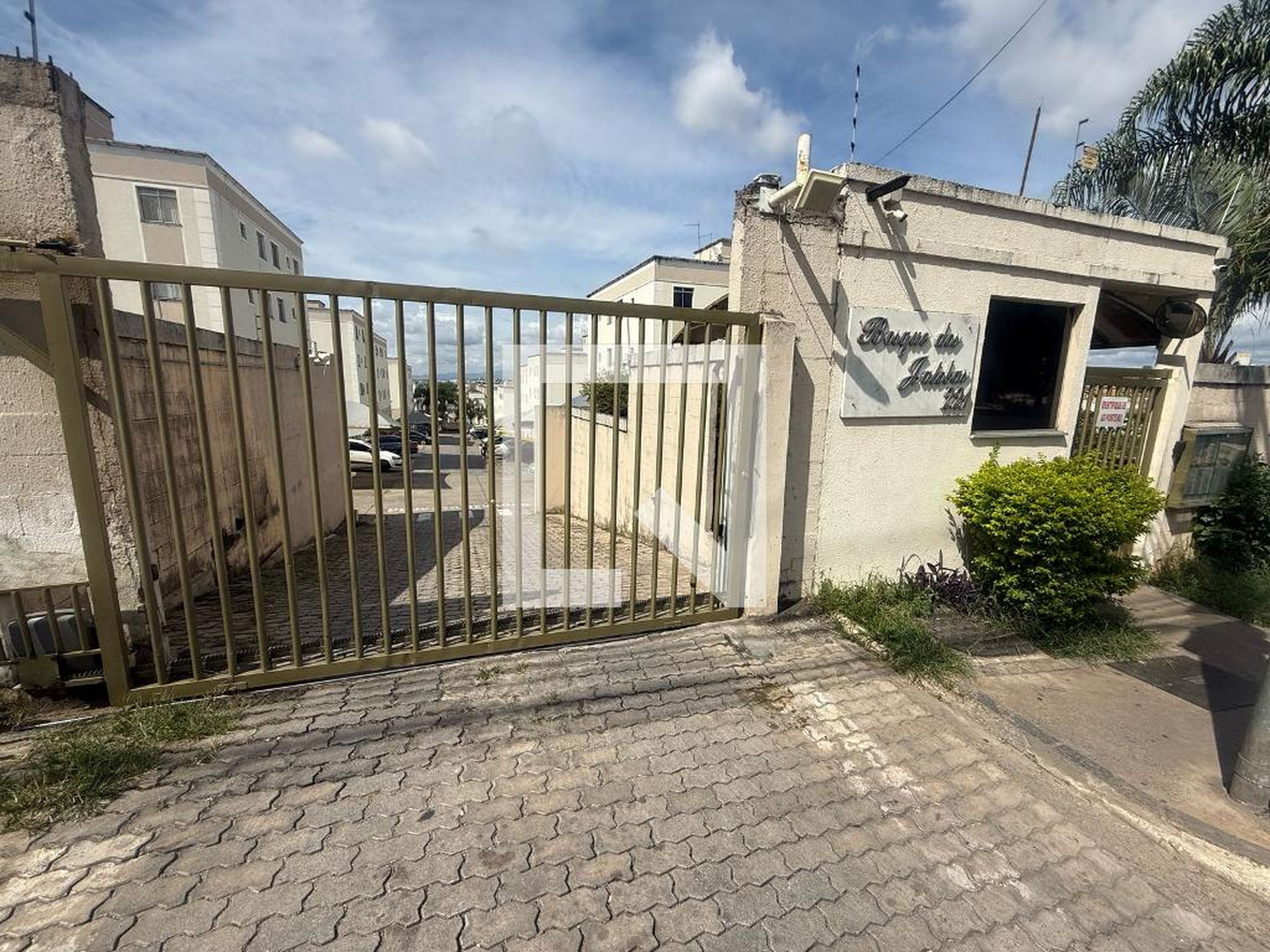 Fachada Condomínio Bosque dos Jatobás