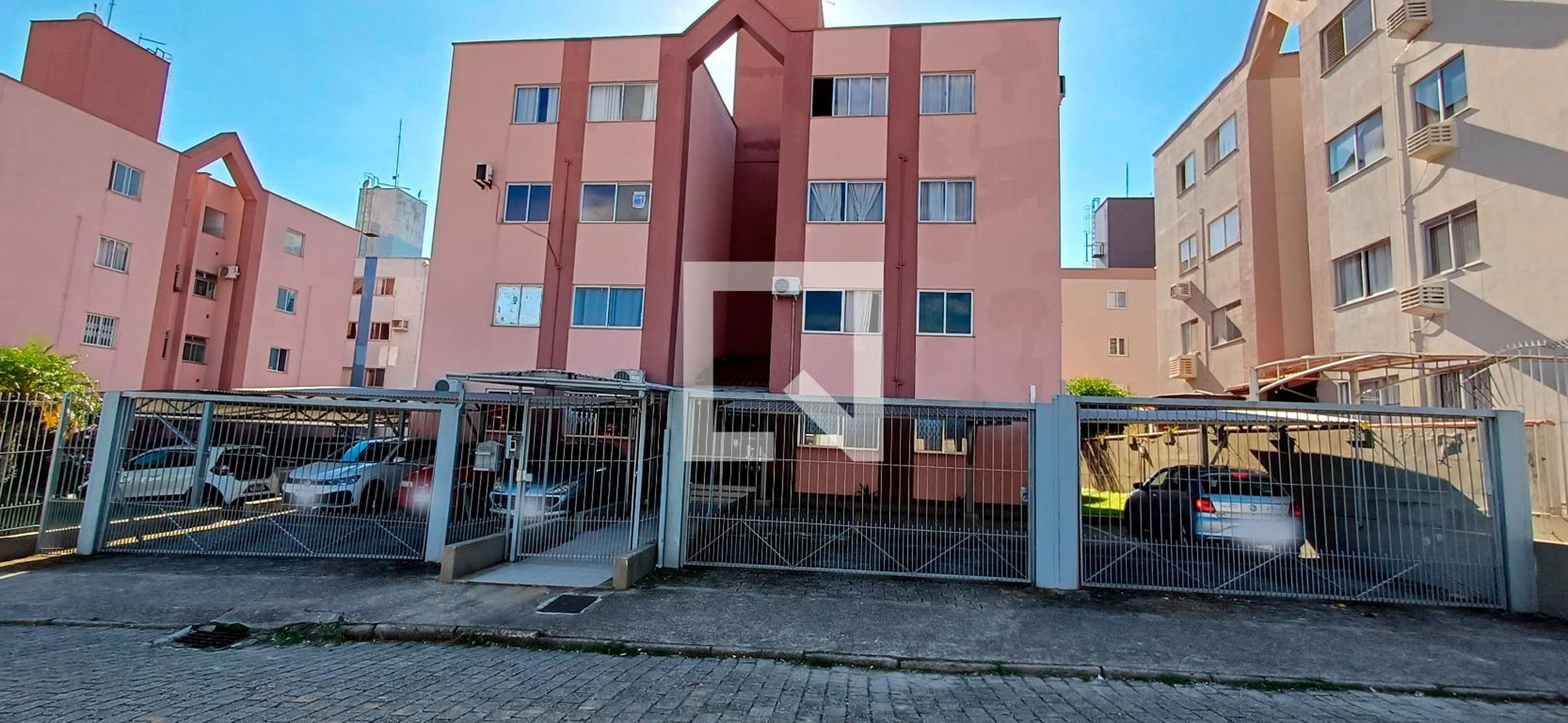 Fachada do Prédio Residencial Araucaria