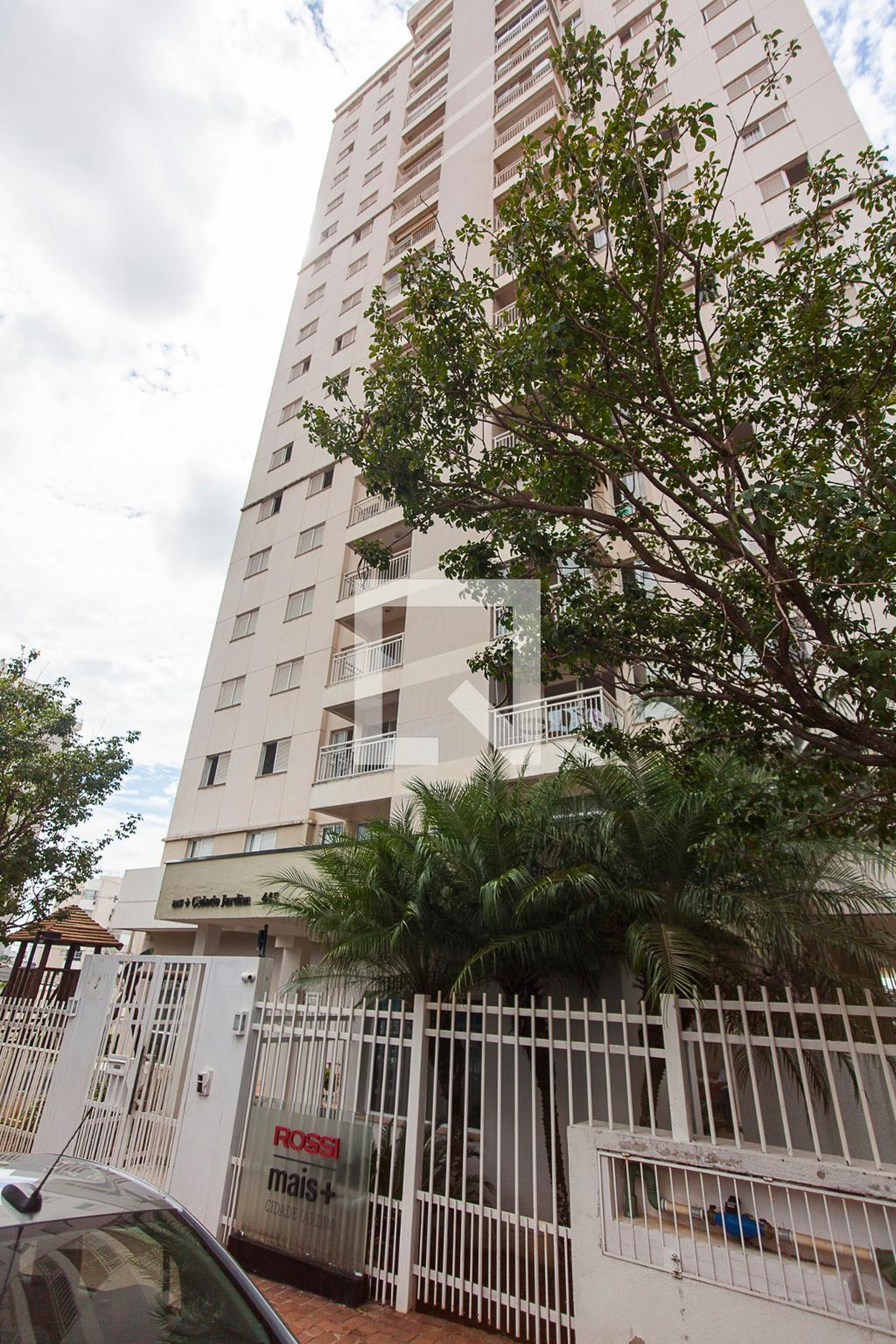 Fachada Condomínio Rossi Mais