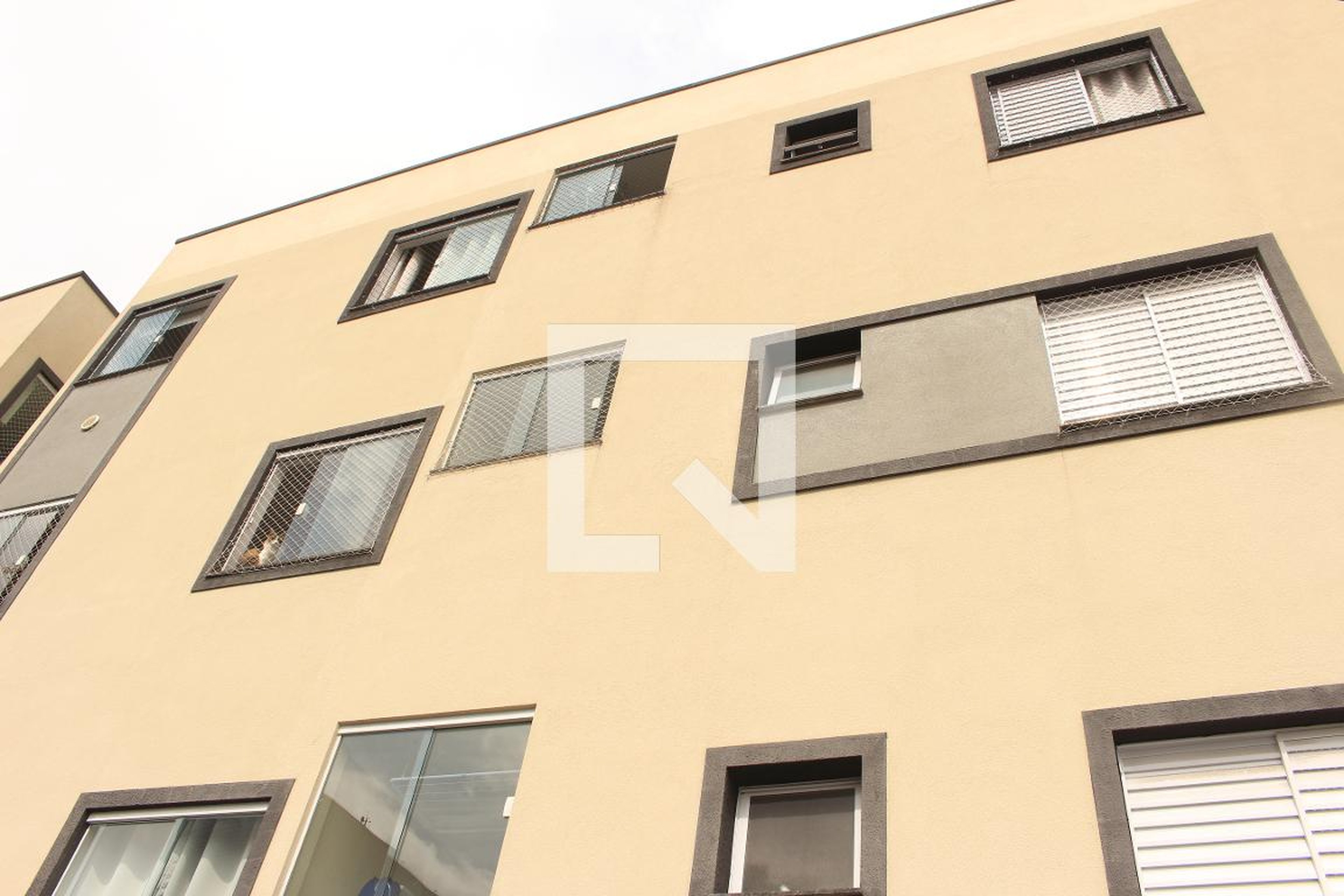 Fachada do Prédio Condomínio Santa Faustina