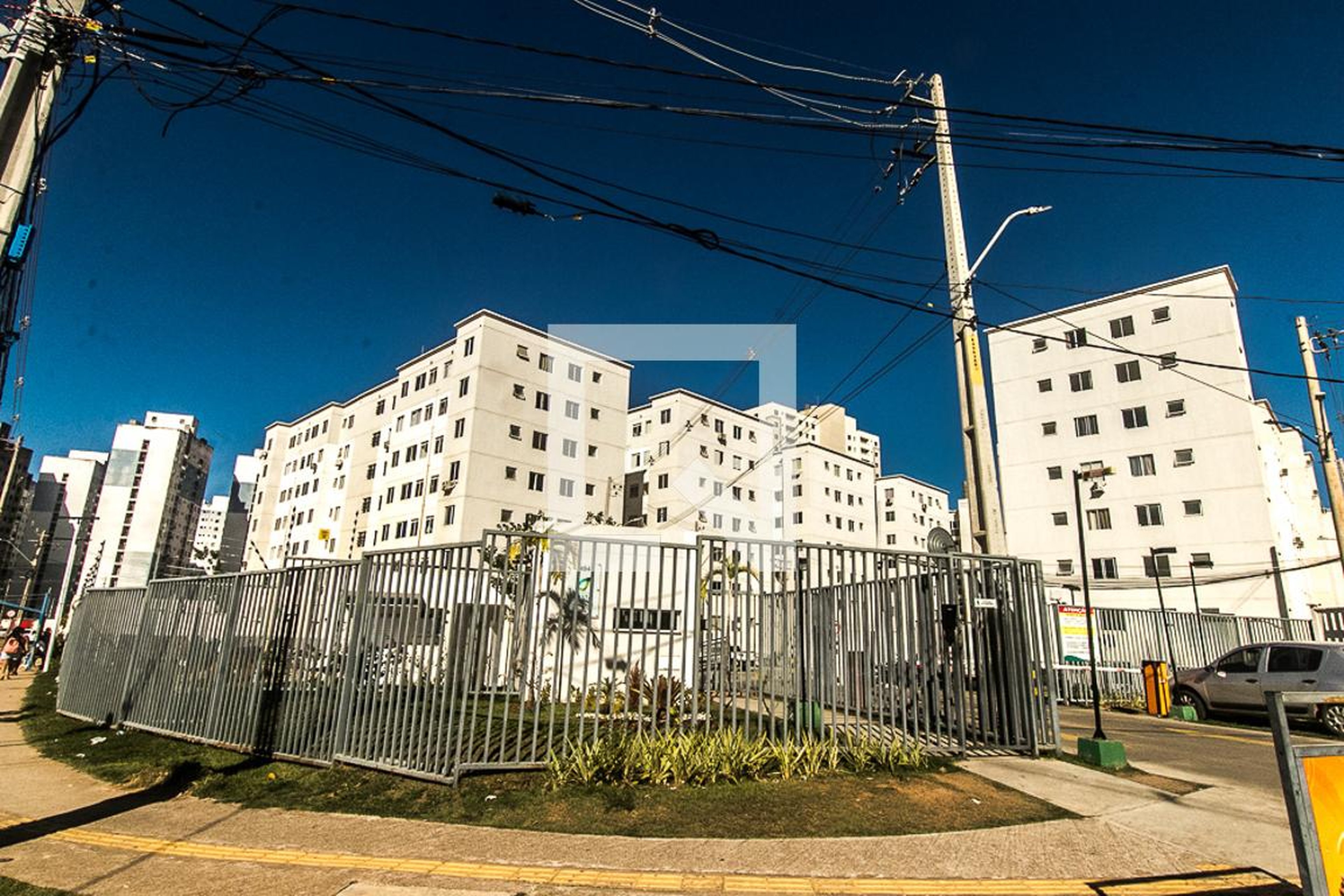 Fachada Condomínio em Rua Pasqualle Gatto, 64