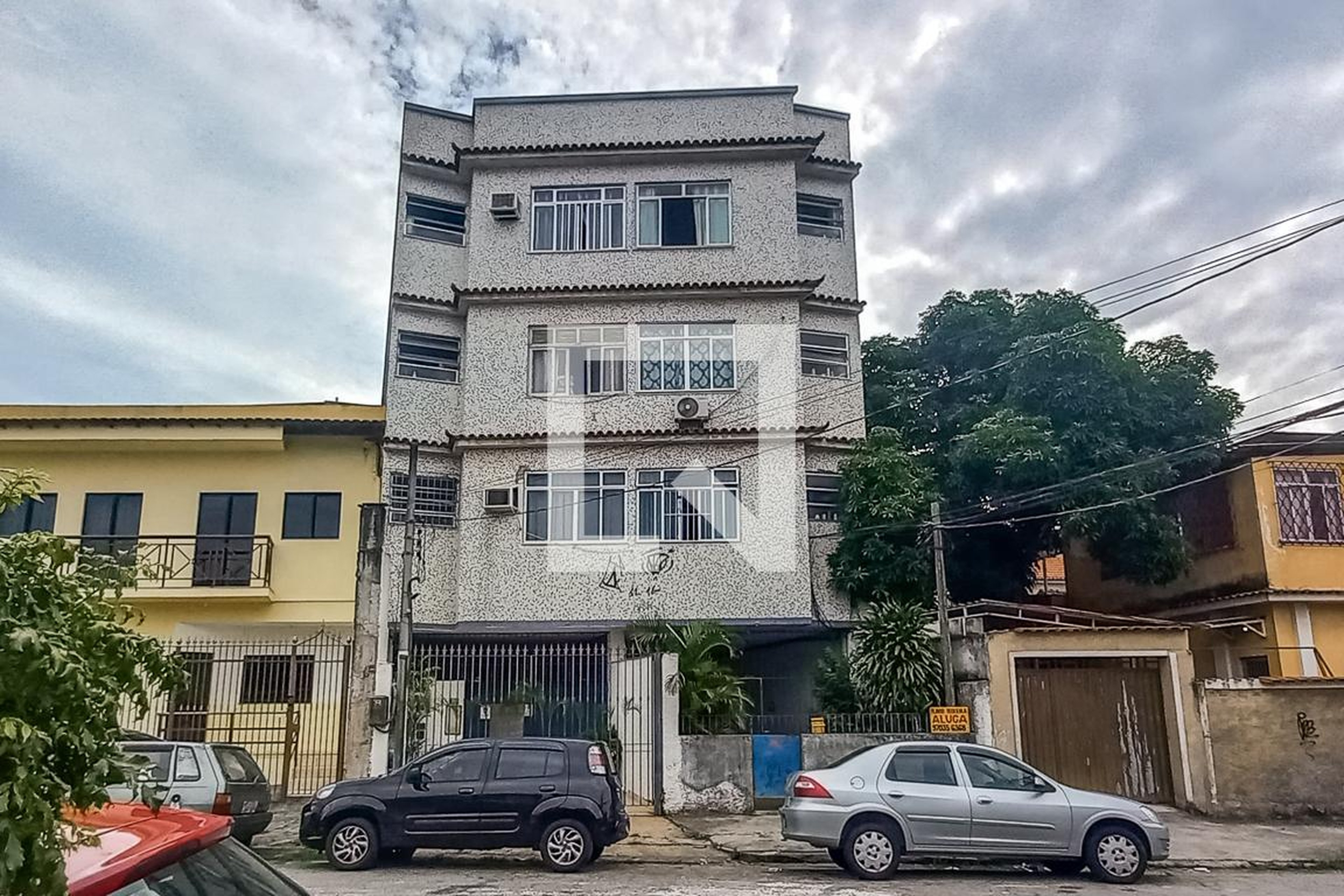 Fachada do Prédio Condomínio em Rua Puriata, 51