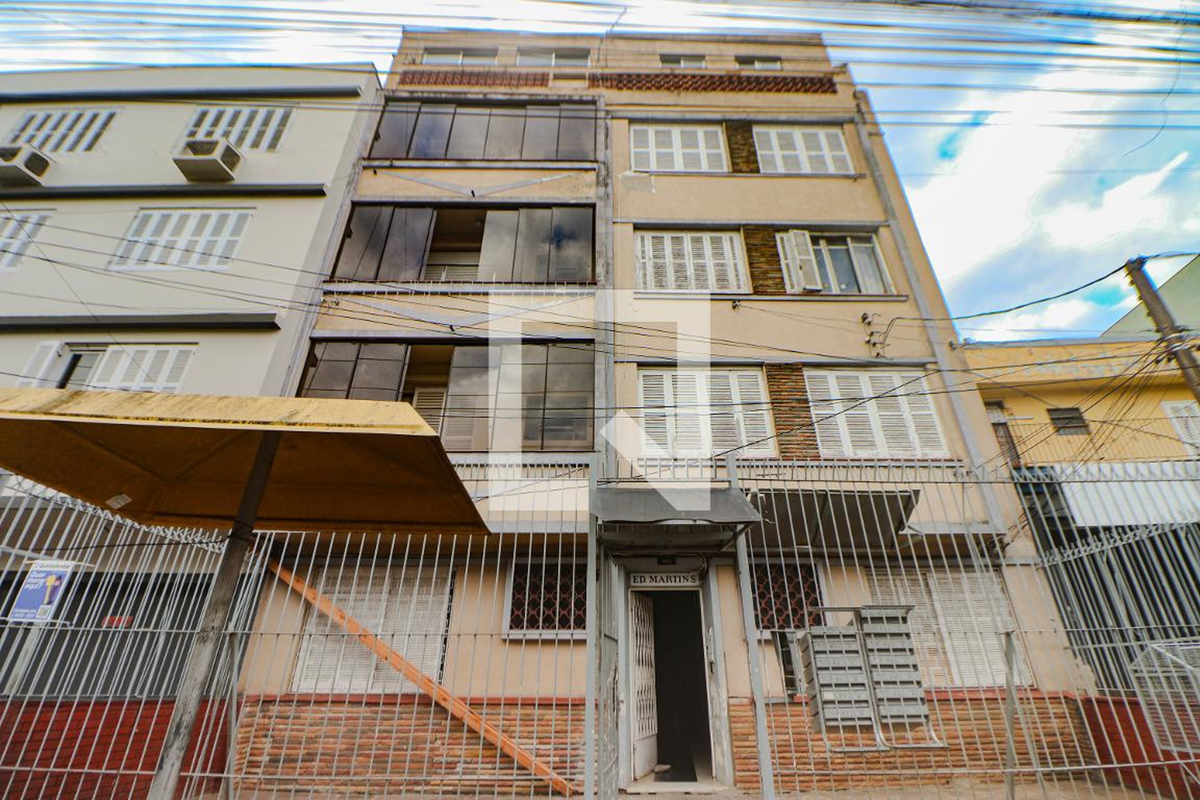 Fachada Condomínio em Rua Doutor João Inácio, 1492