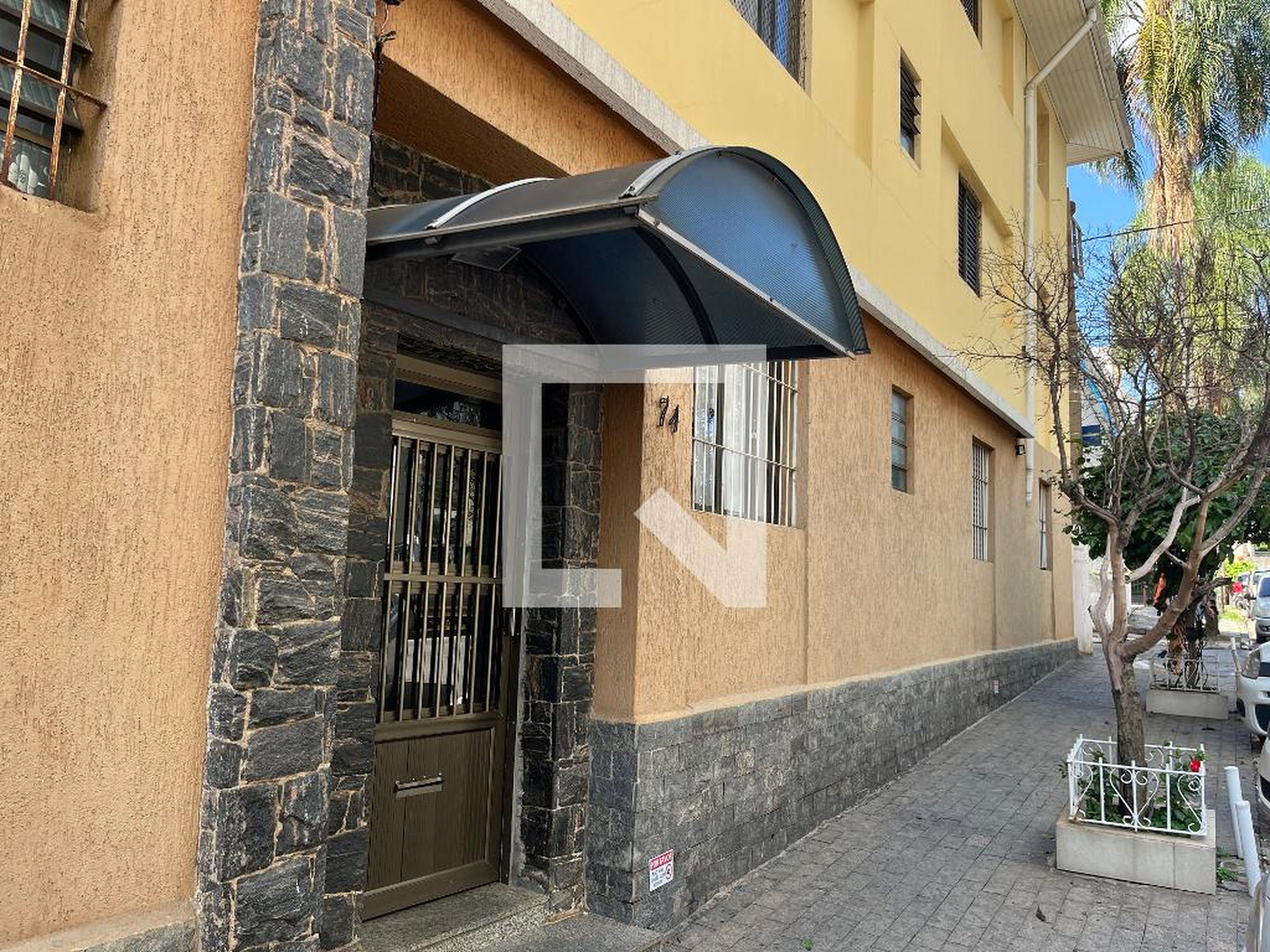 Fachada do Prédio Edifício 74