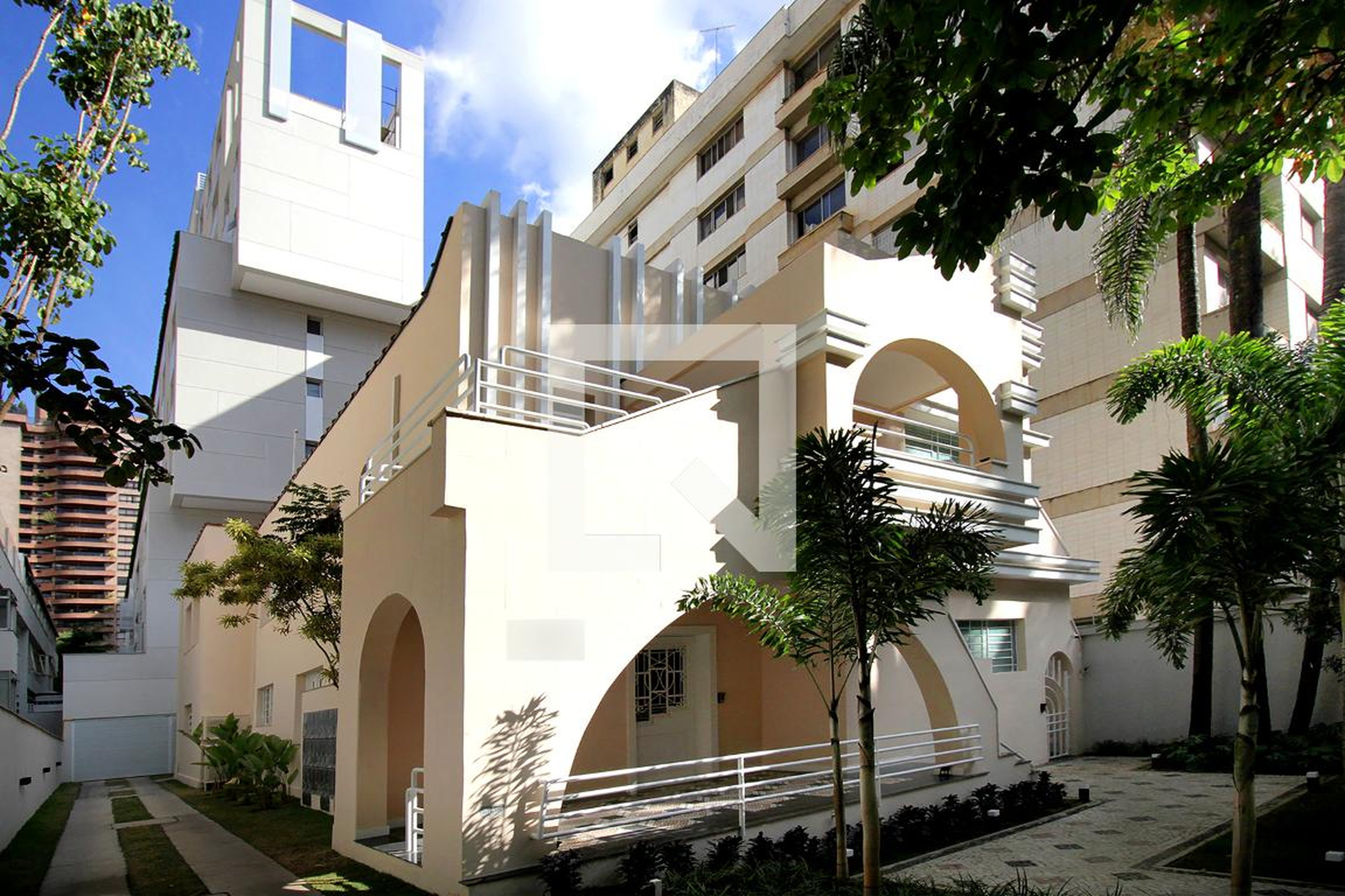 Fachada Condomínio Lux