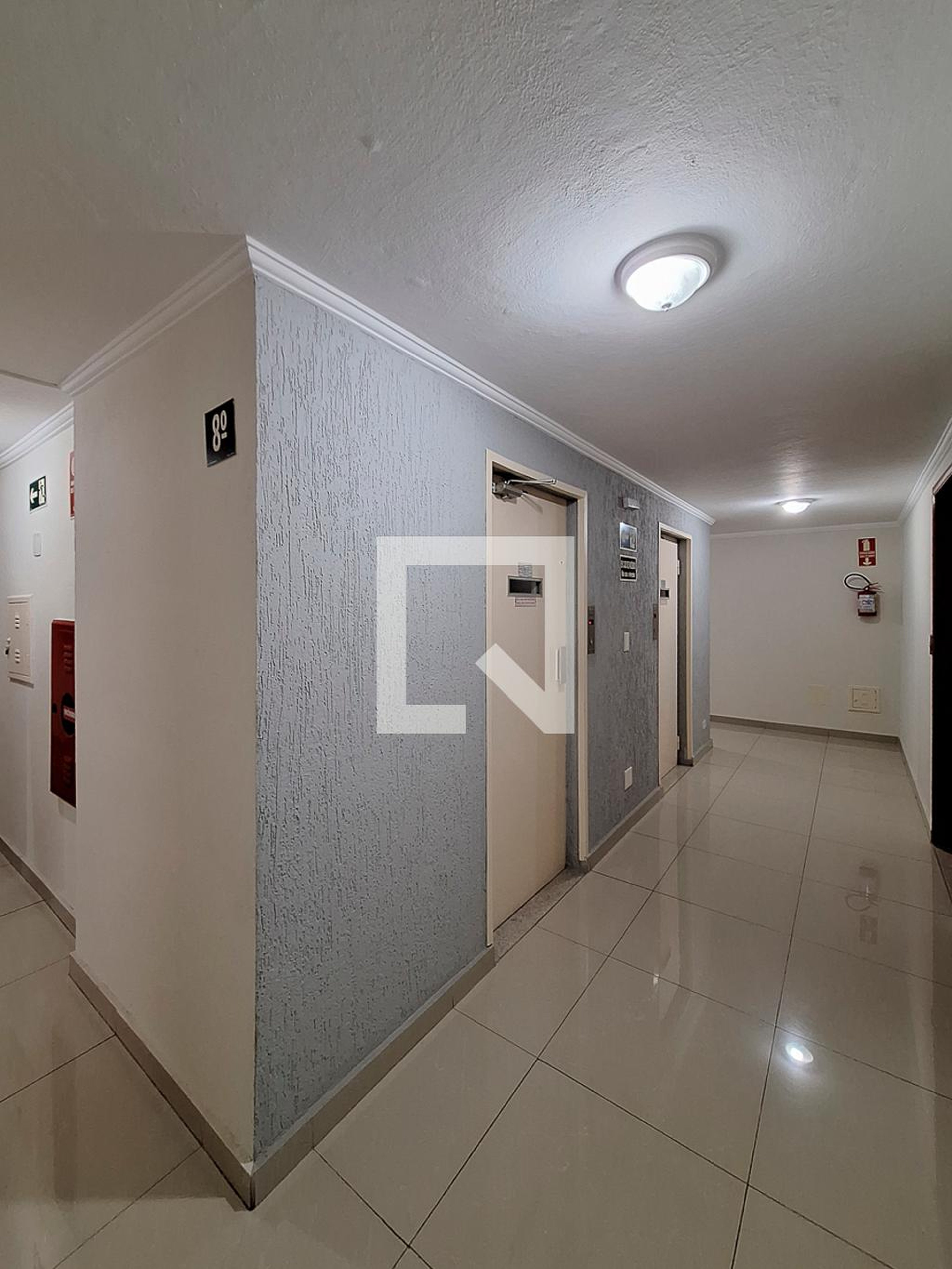 Hall - Vitória Régia II