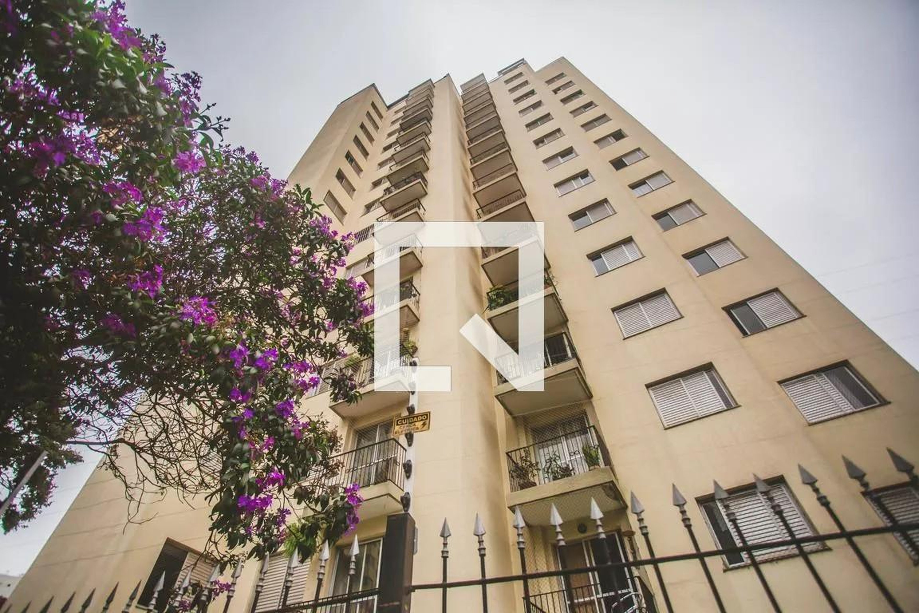 Fachada do Prédio Edifício Maison du Montparnasse