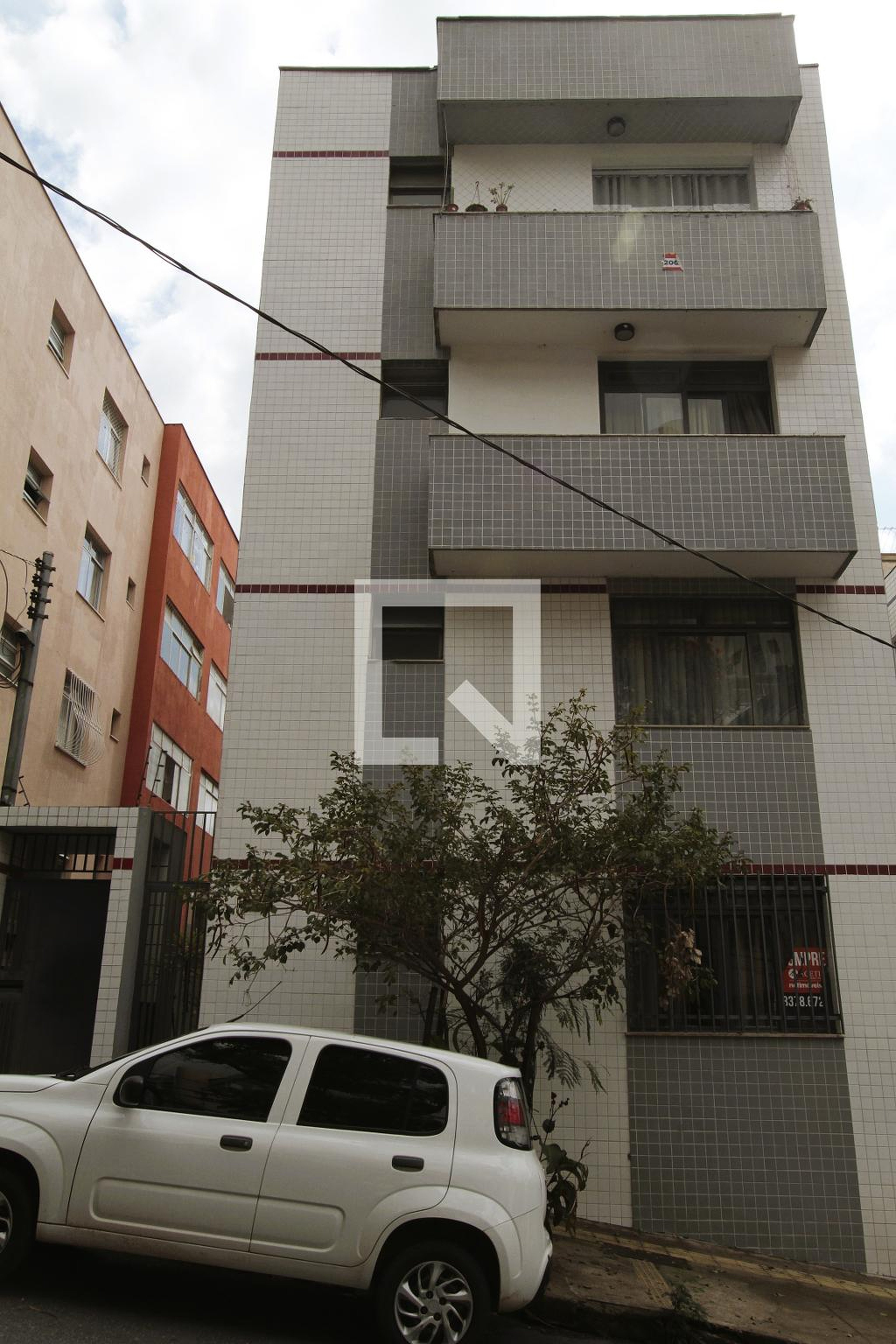 Fachada do Prédio Condomínio em Rua Doutor Juvenal dos Santos, 110