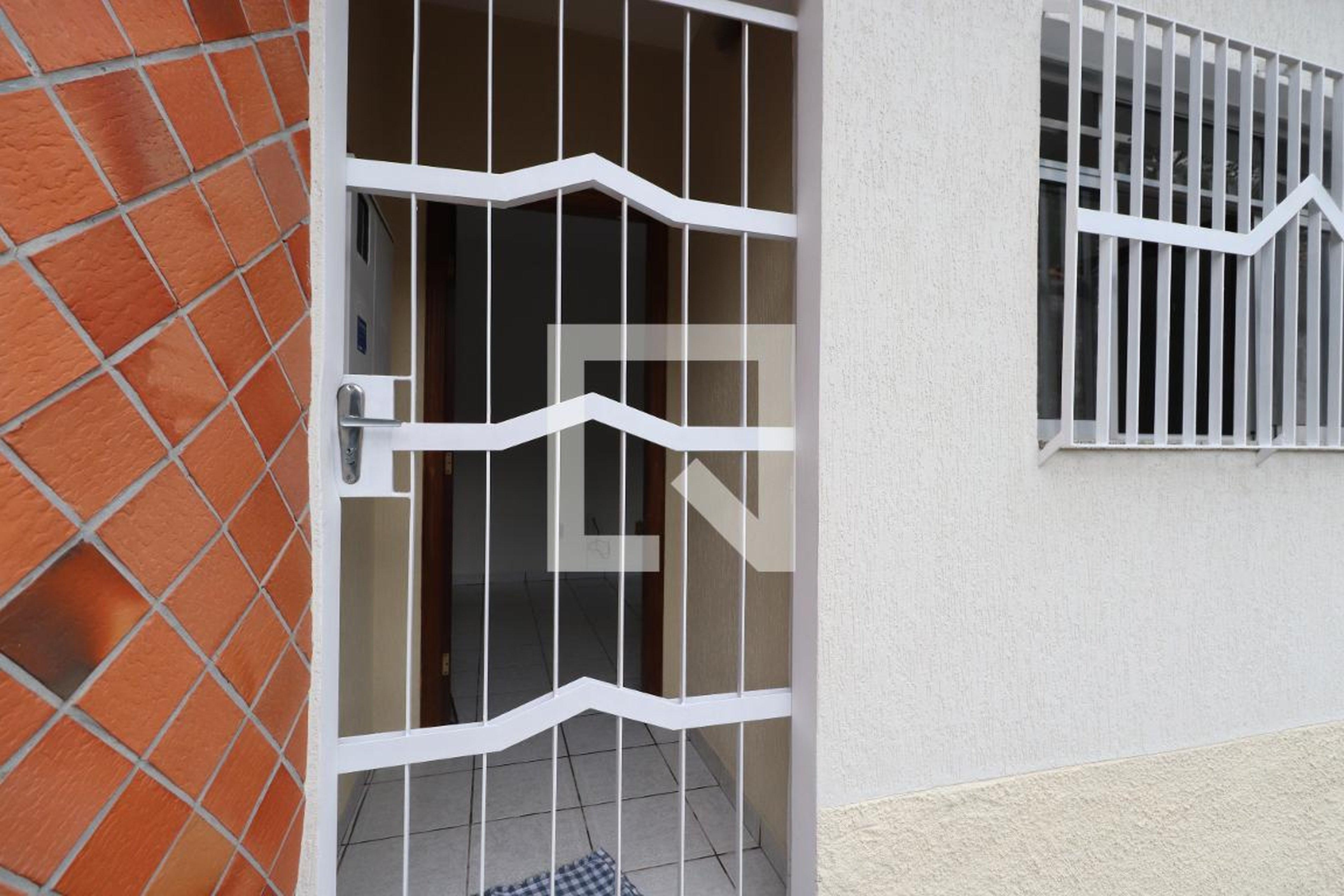 Fachada Condomínio em Rua Ivaí, 176