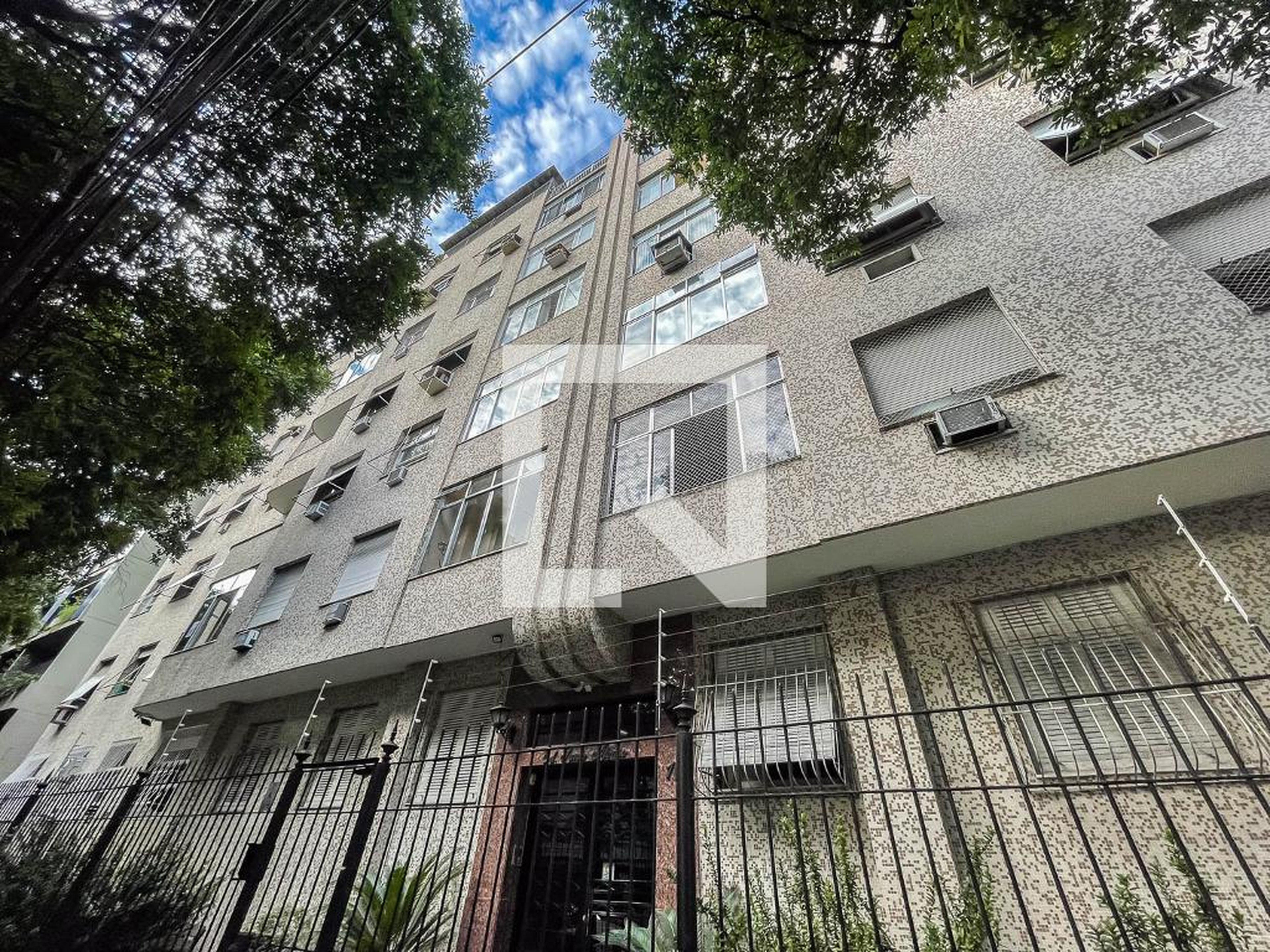 Fachada Condomínio em Rua Afonso Pena, 10