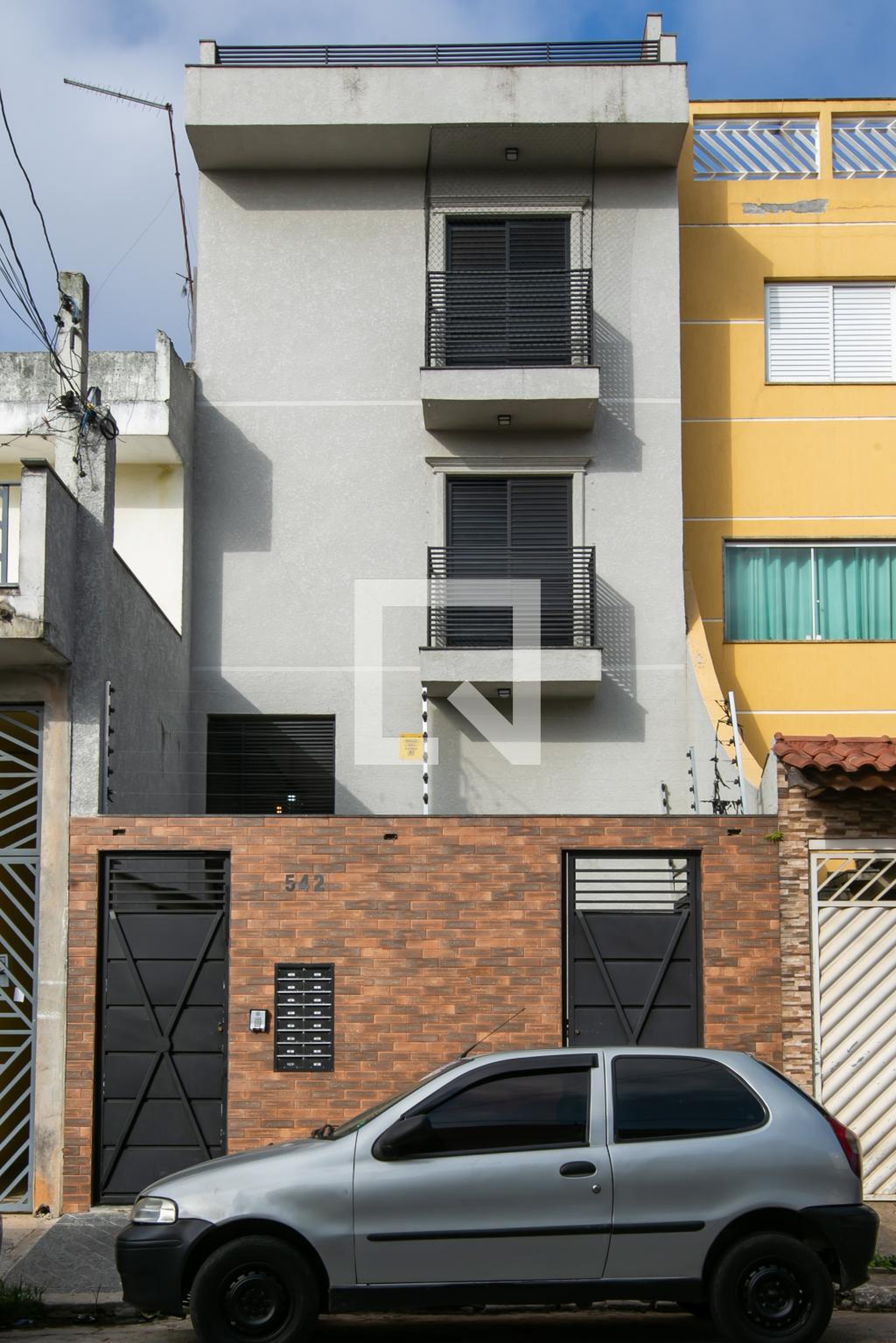 Fachada do Condomínio Condomínio em Rua Luiz Antônio Gonçalves, 542