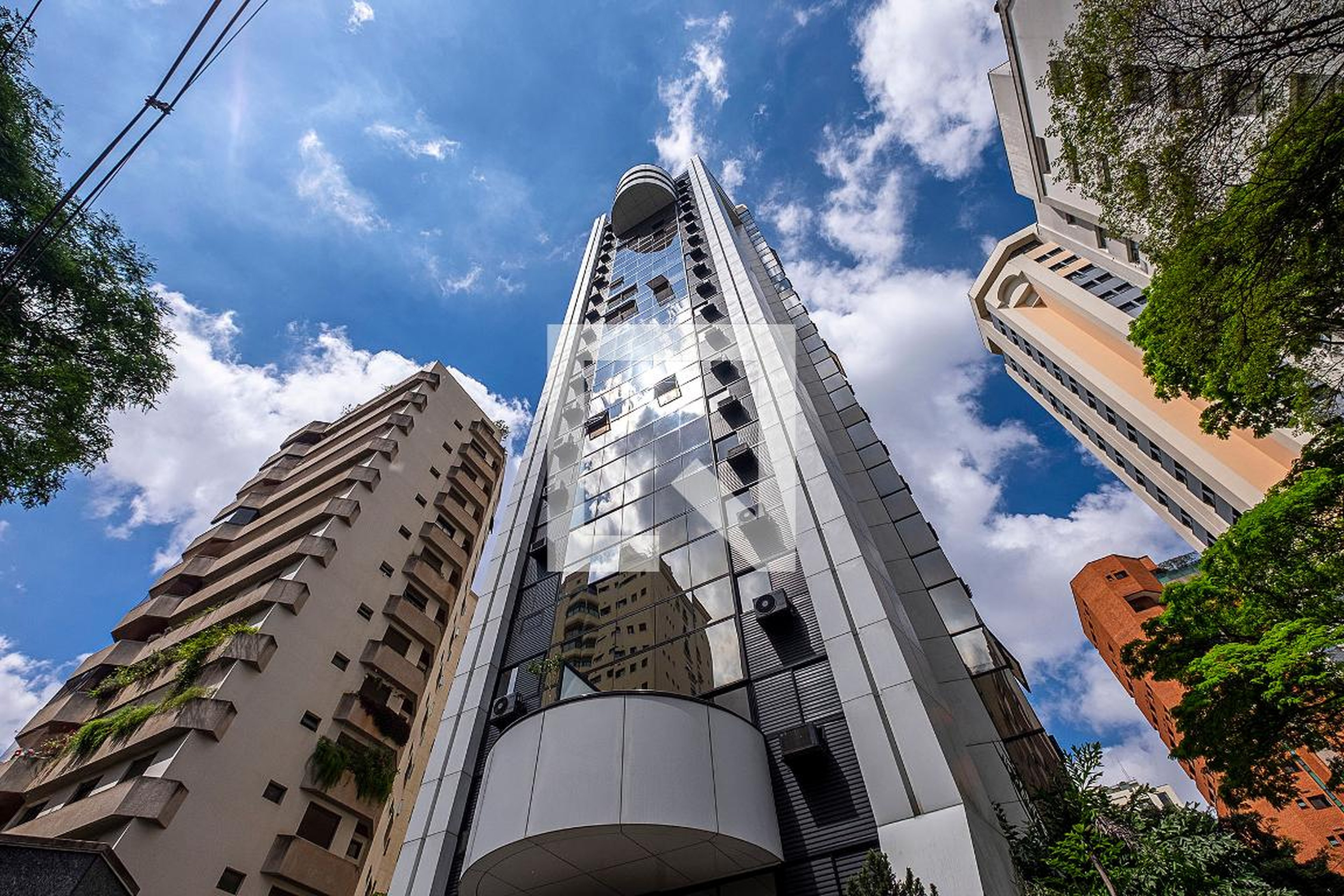 Fachada Condomínio Century Lorena