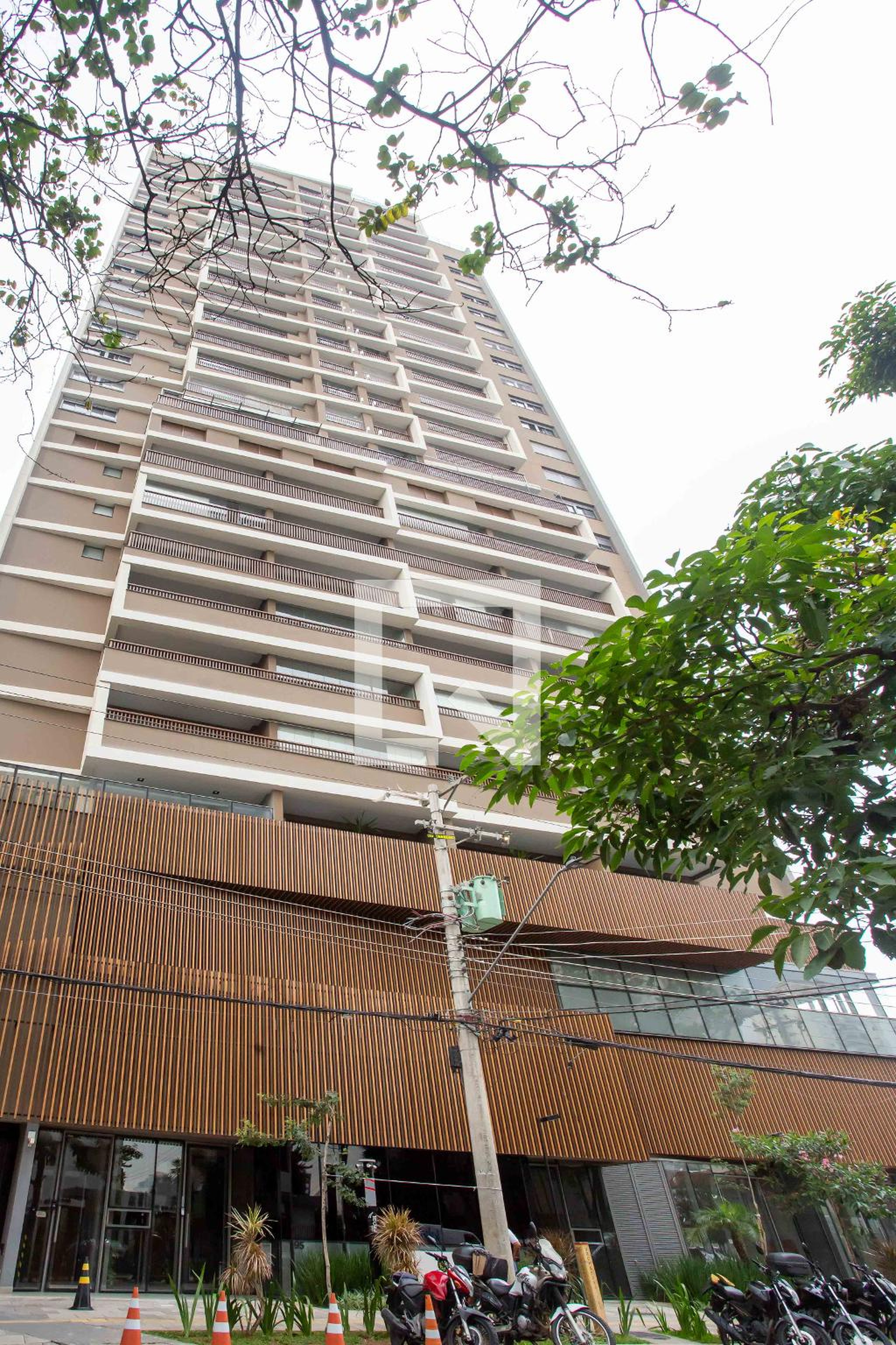 Fachada do Prédio Condomínio Haus Mitre Santa Cruz