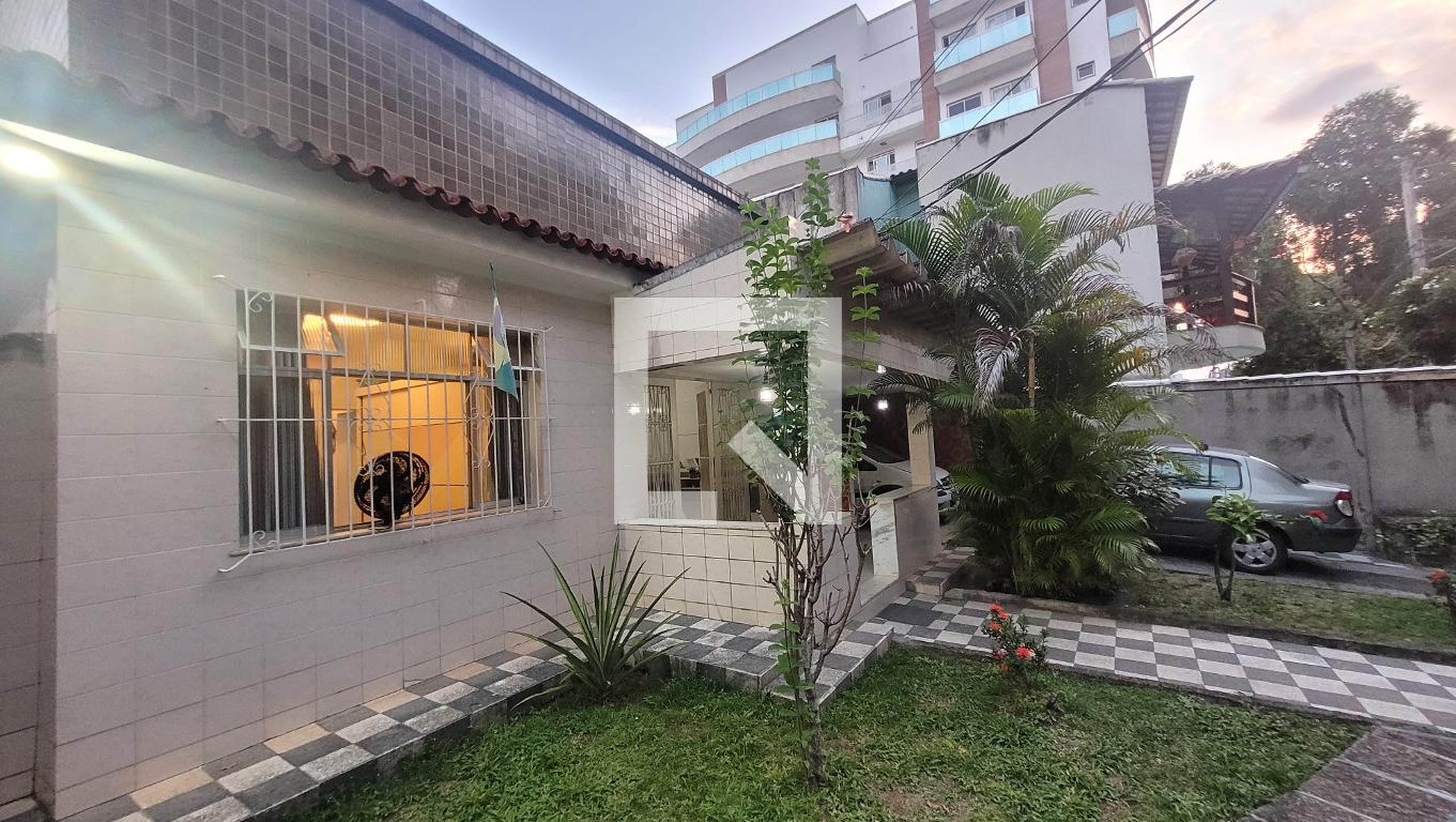 Fachada Condomínio em Rua Evaristo de Morais, 65