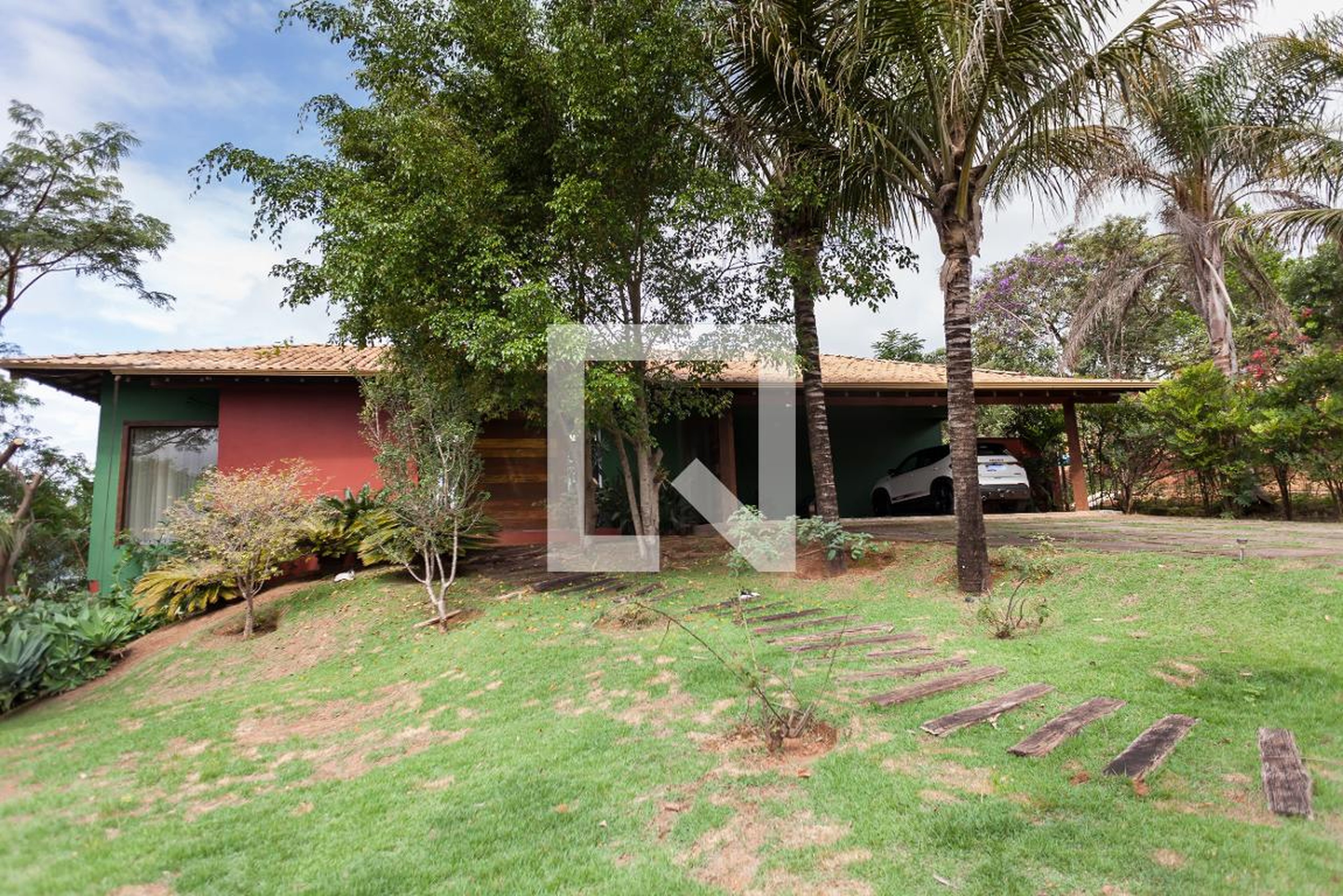 Entrada Condomínio em Avenida Manoel Bandeira, 1435